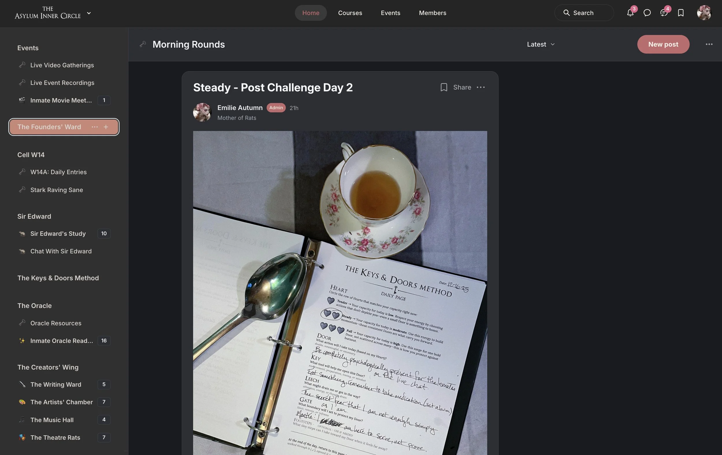 A screenshot showing the inside of the Asylum Inner Circle.