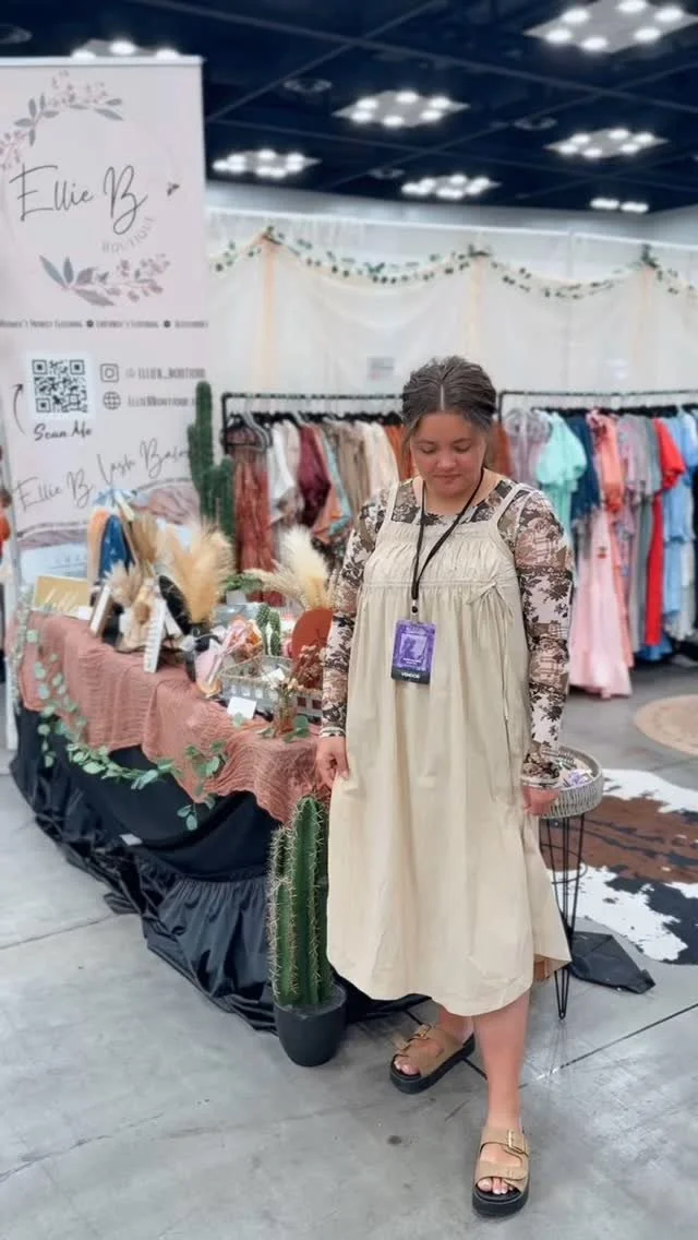 Come shop Ellie B. at NAYC๐ซถ๐ผ
We are booth #543, right across from the black dressing rooms in the middle!
We have this outfit in stock ๐๐ป
#NAYC25 #NAYC #smallbusiness #modestclothing #modestfashion #apostolicfashion