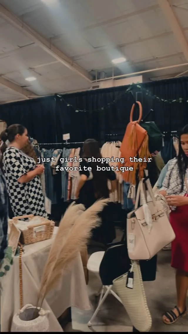 just girls shopping their favorite boutique ๐ซถ๐ผ
#boutique #girls #modesty