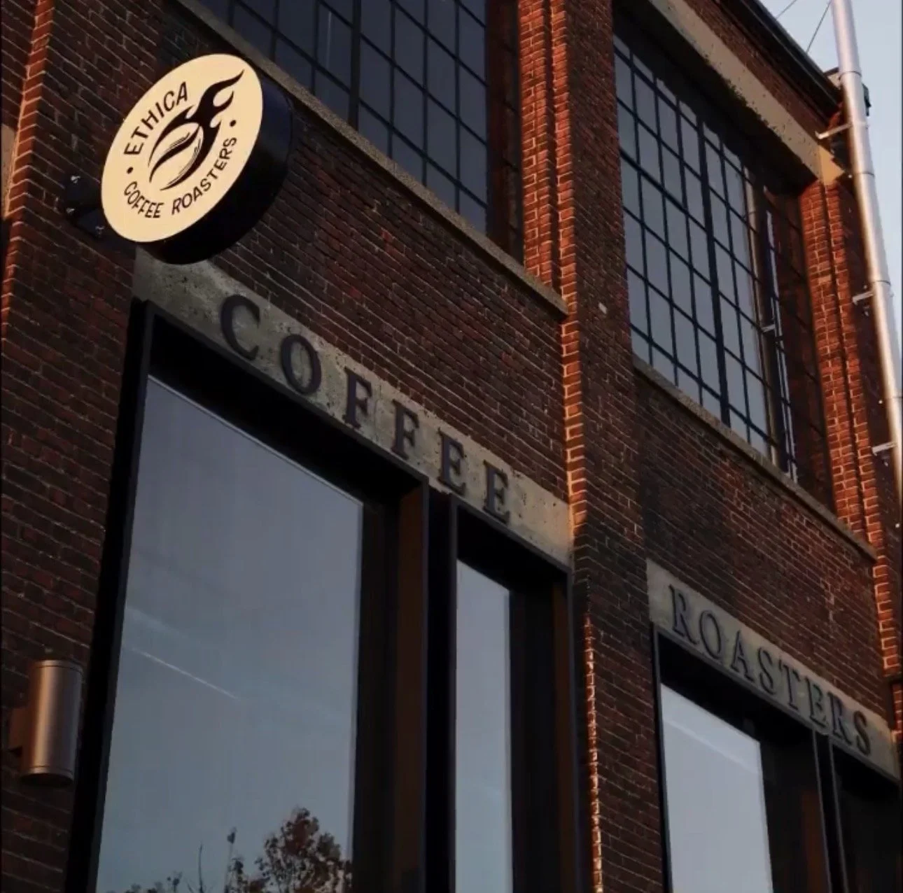 Live music at Ethica Coffee Roasters