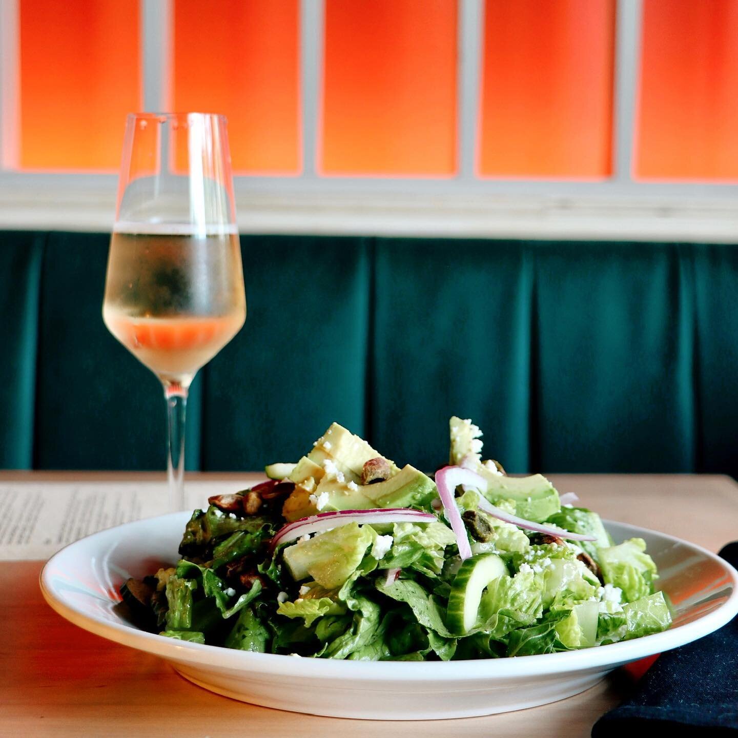 Don&rsquo;t waste a beautiful spring Wednesday and come join us for happy hour! $4 Market Garden Beers &amp; $5 house wine from 5-7p! Every Wednesday &amp; Thursday evening! 💗✨🎀
.
.
.
Avocado Salad- shredded romaine, feta, avocado, hardbolid egg, c