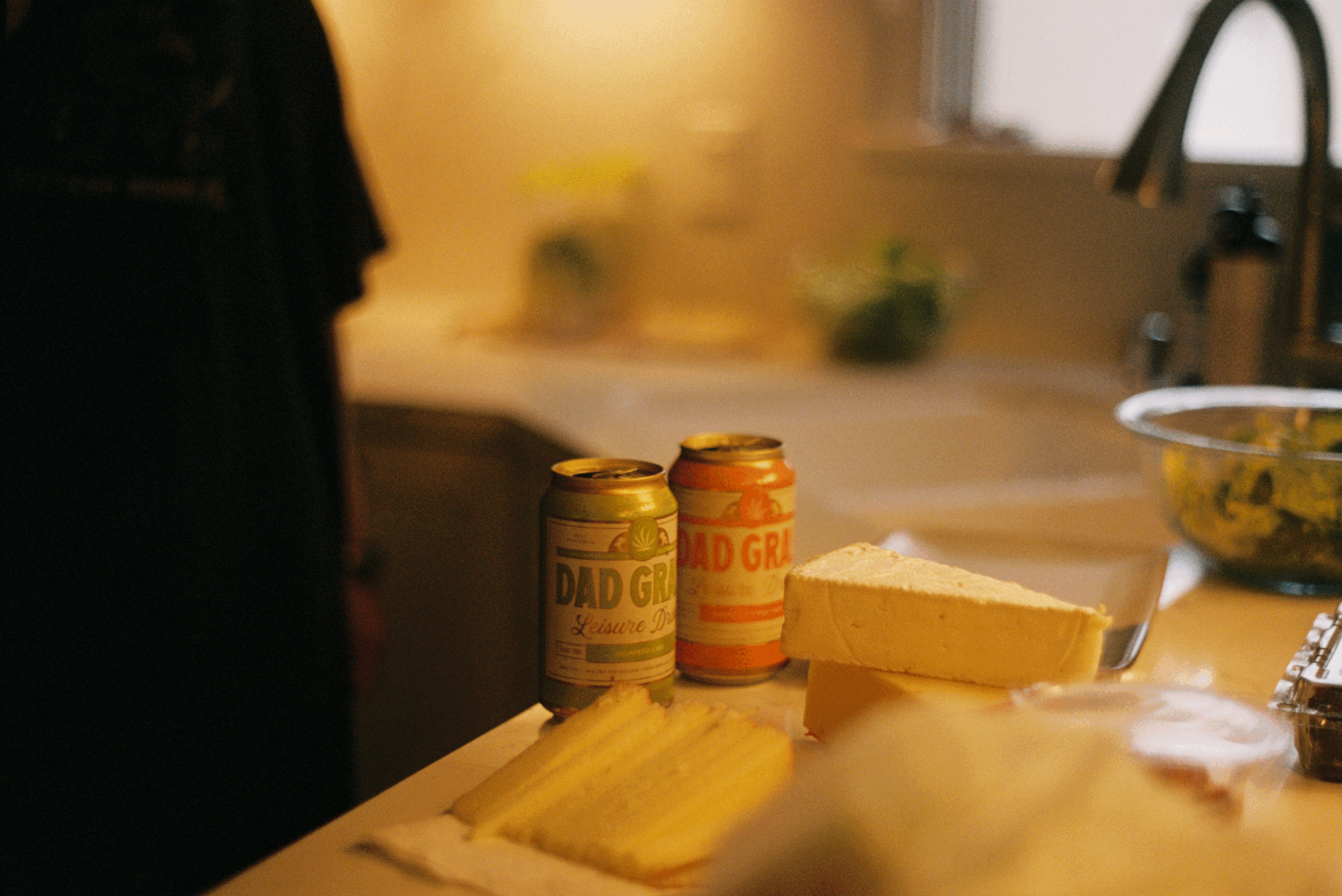 Promotional film photo GIF for Dad Grass 2025 Summer. Portra 400
