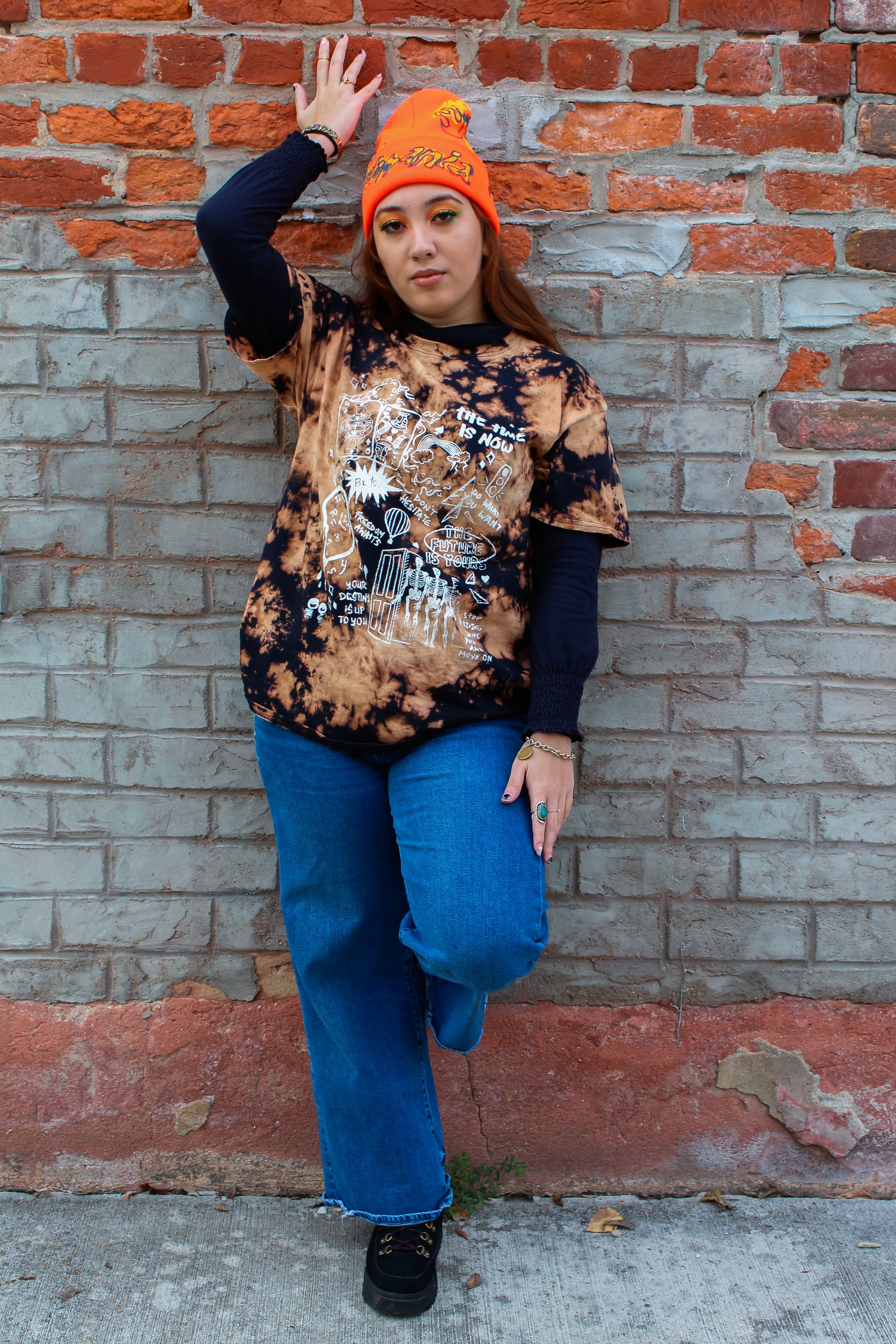 Image10_TshirtModel2.jpeg