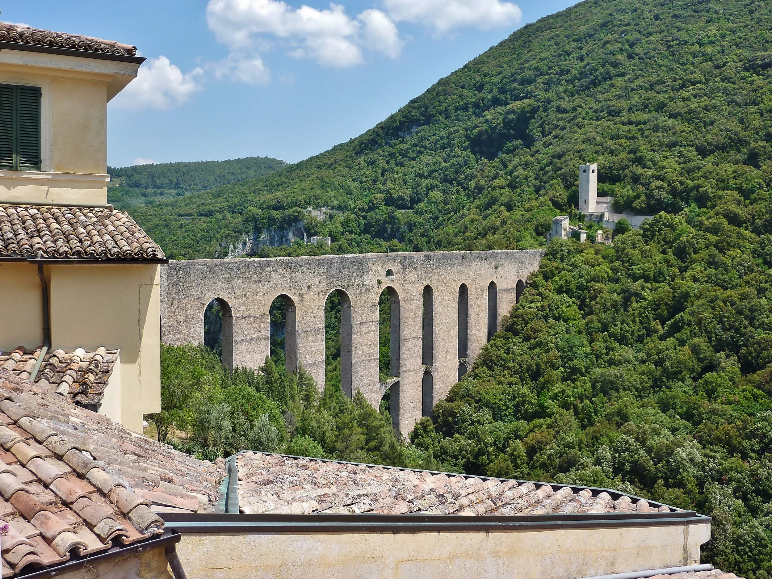 THE PONTE DELLE TORRI