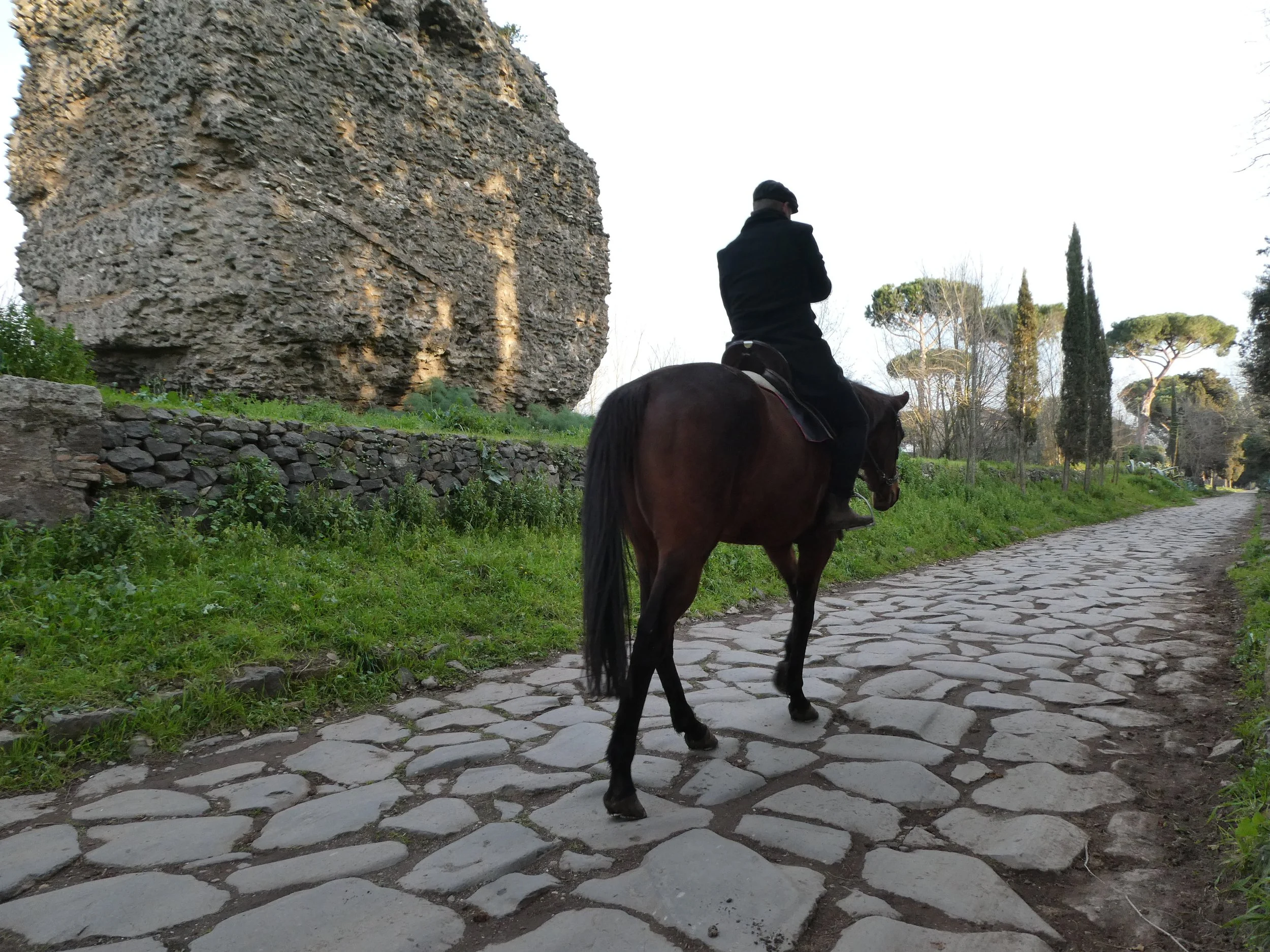 THE QUEEN OF THE LONG ROADS
