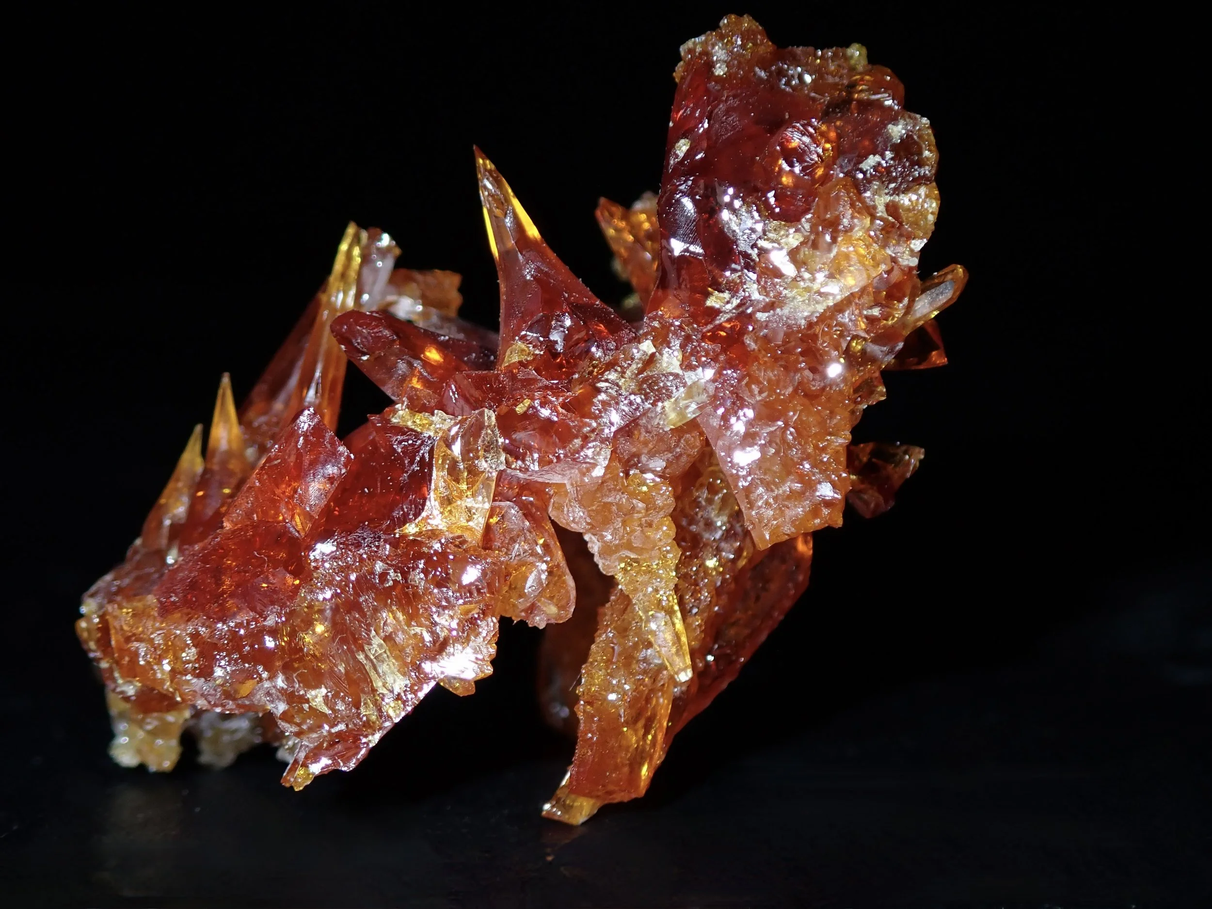 Zincite w/trace lead inclusion — Spirit, Wood & Stone
