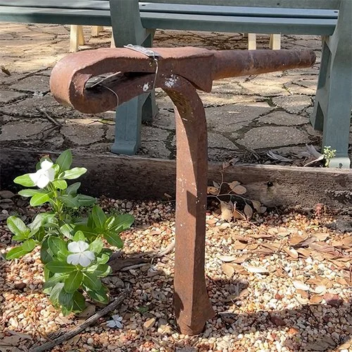 Harry Zack's bush anvil