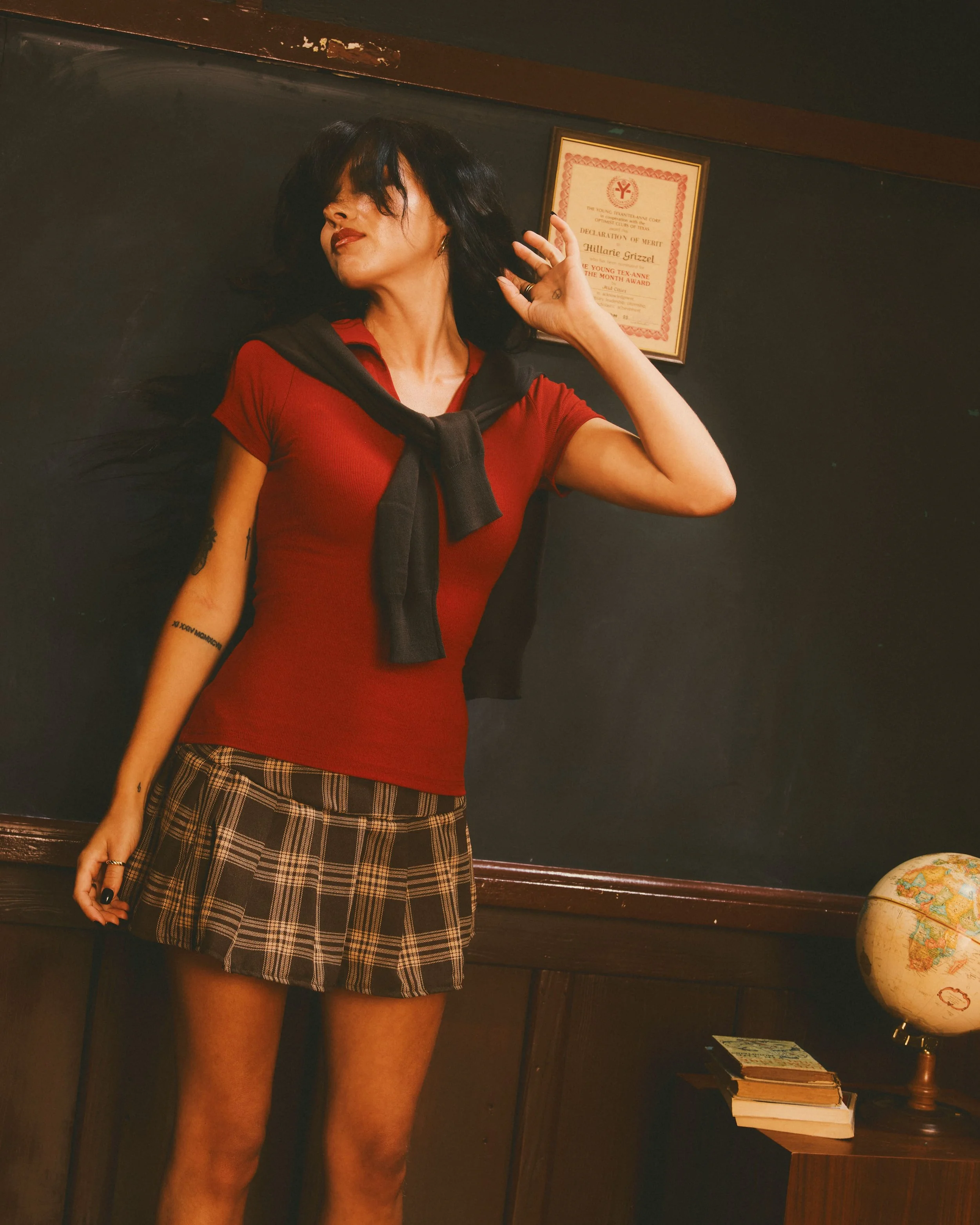 260524_OneBadApple_Classroom_GC_00160.2.jpg
