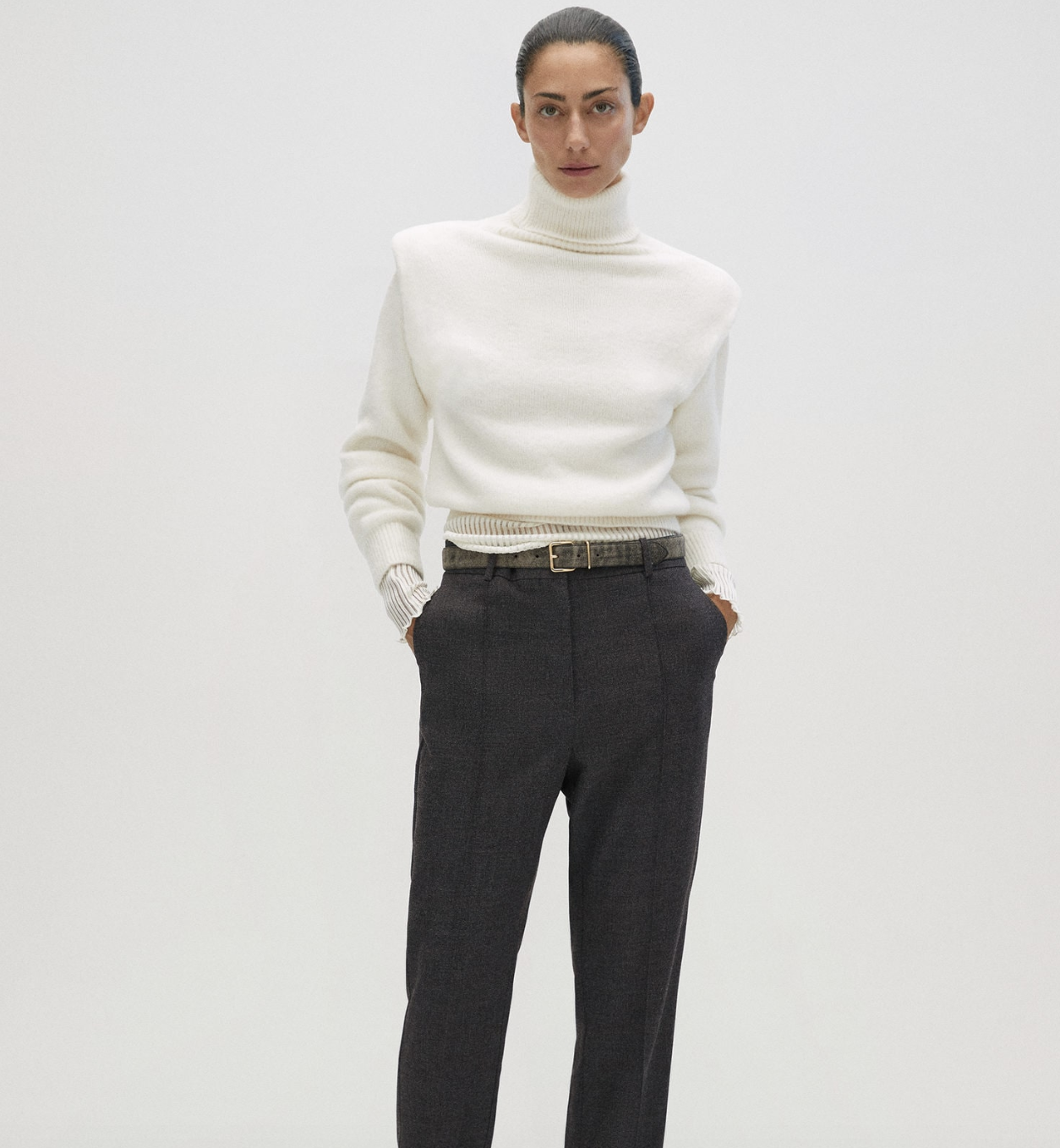 PADDED SHOULDER KNIT