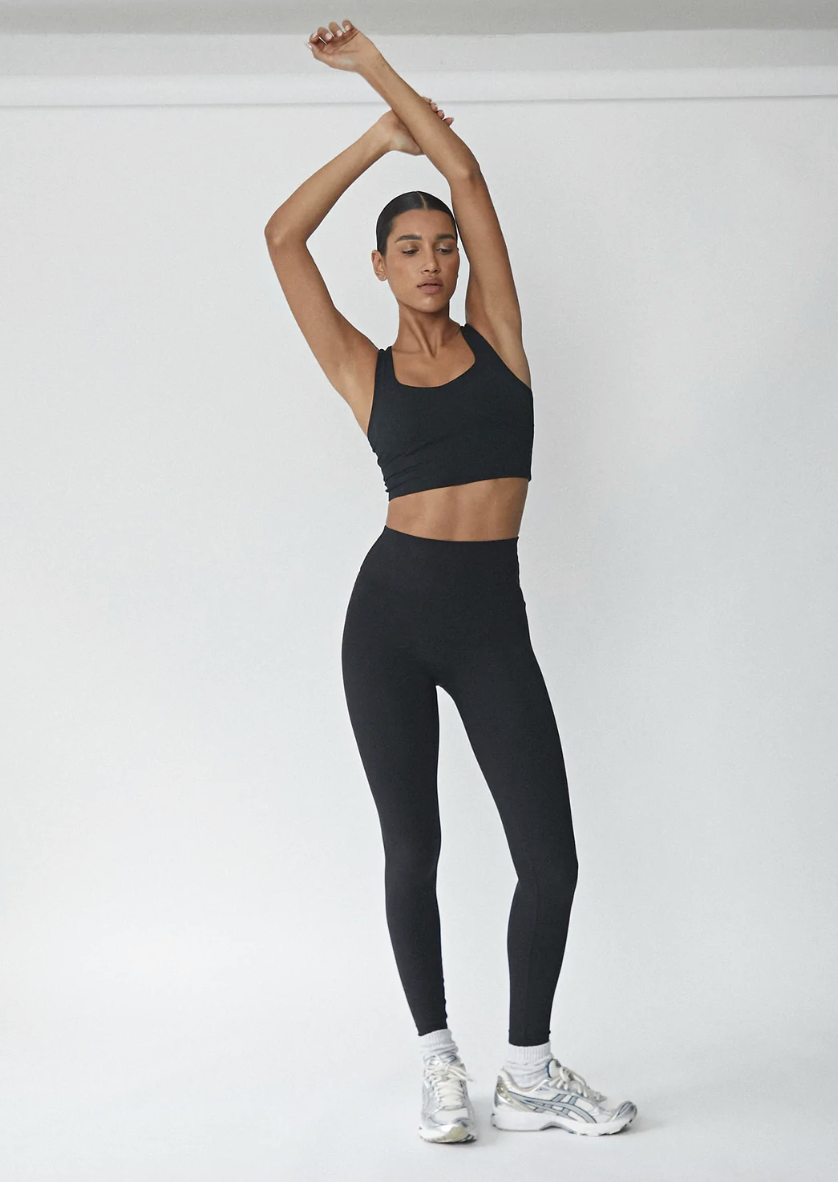 ADANOLA SET