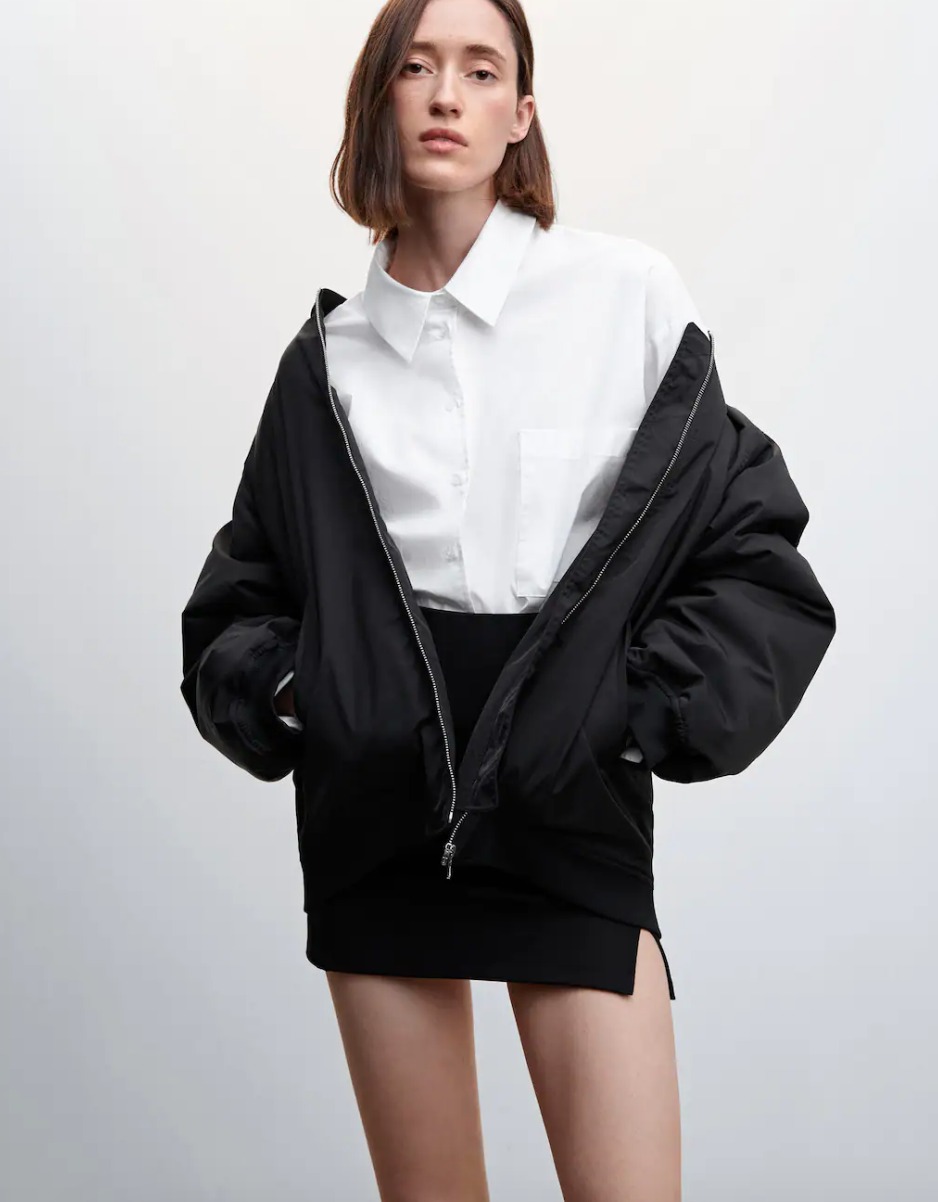 SLIT MINI SKIRT