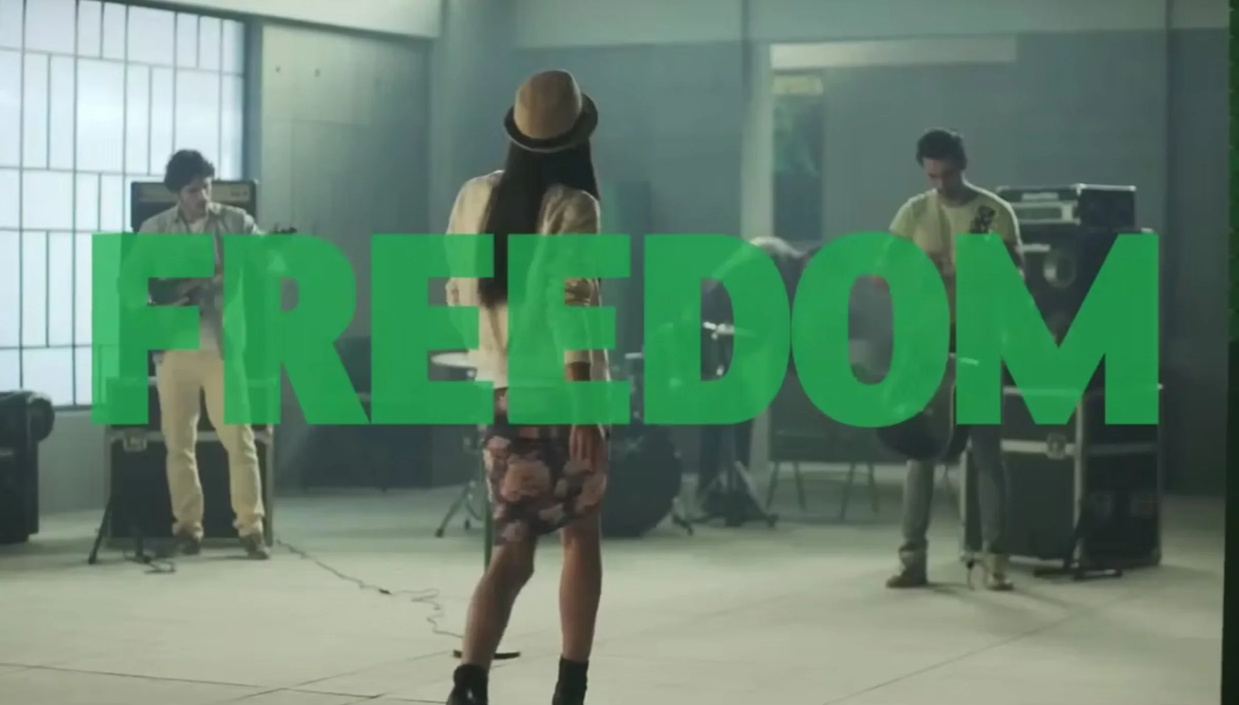 Karbonn S9 | commercial