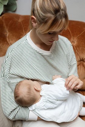 Pulli stillen gestreift 2.jpg