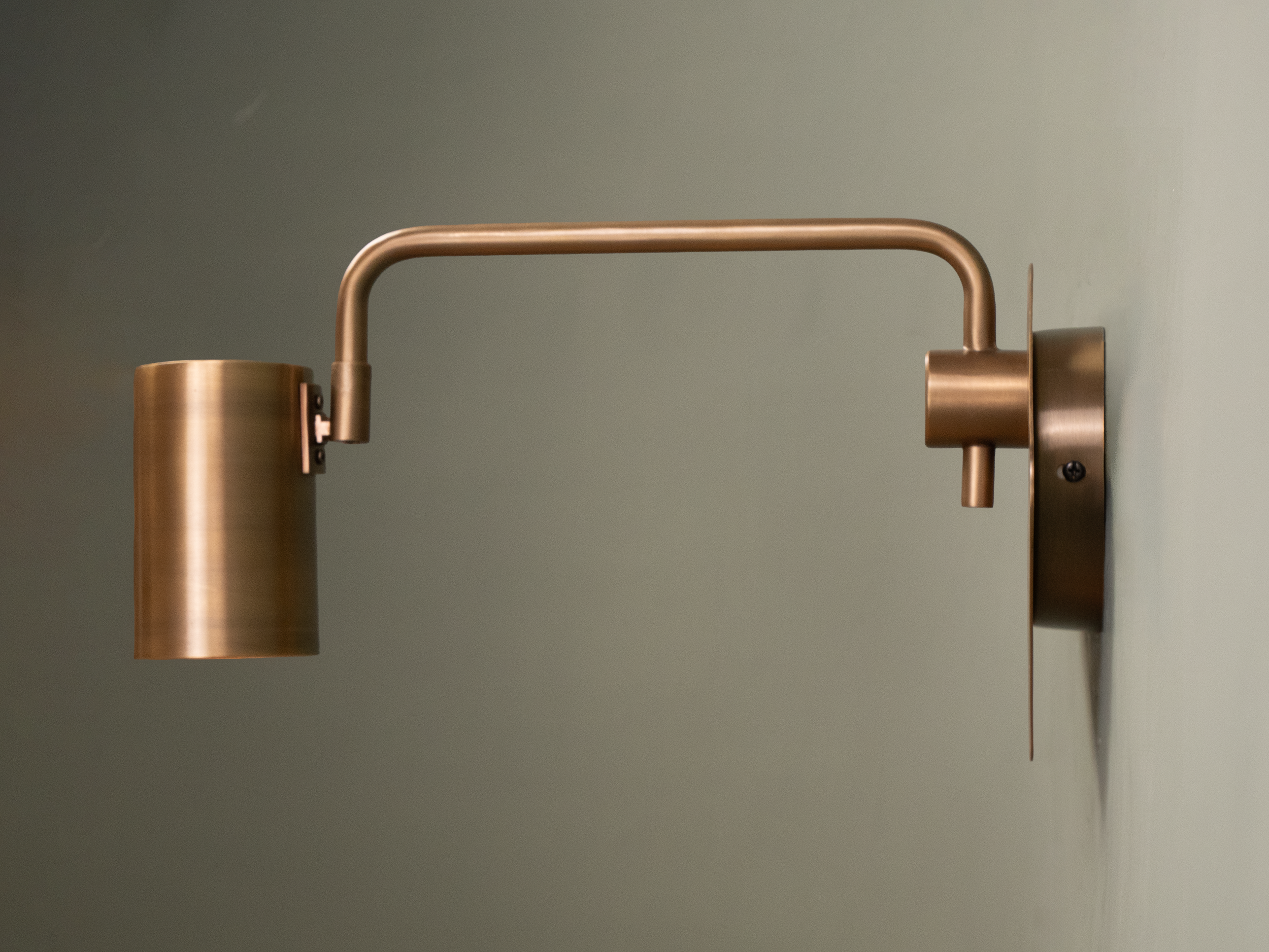 fernley wall light side 1.png
