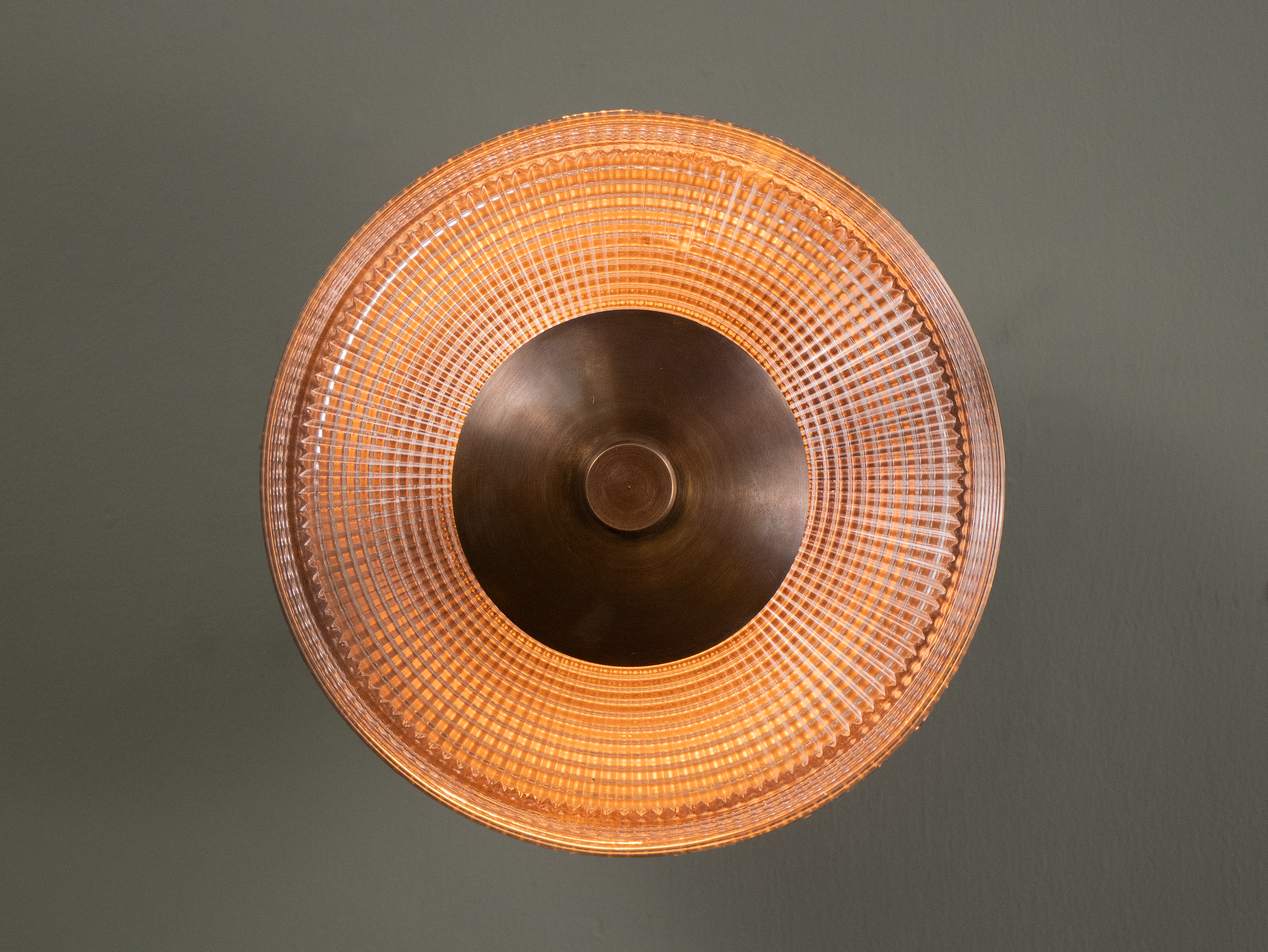 oxford wall light on.png