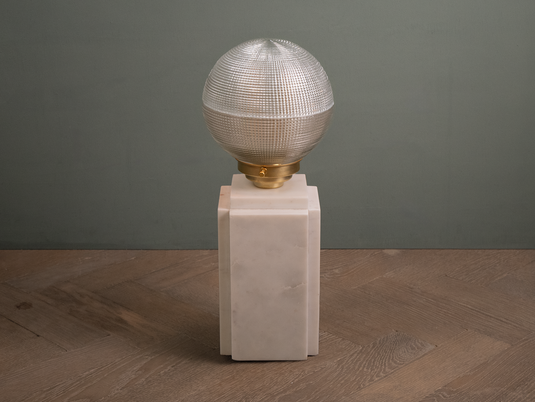 Chewton bar lamp white carrara off.png