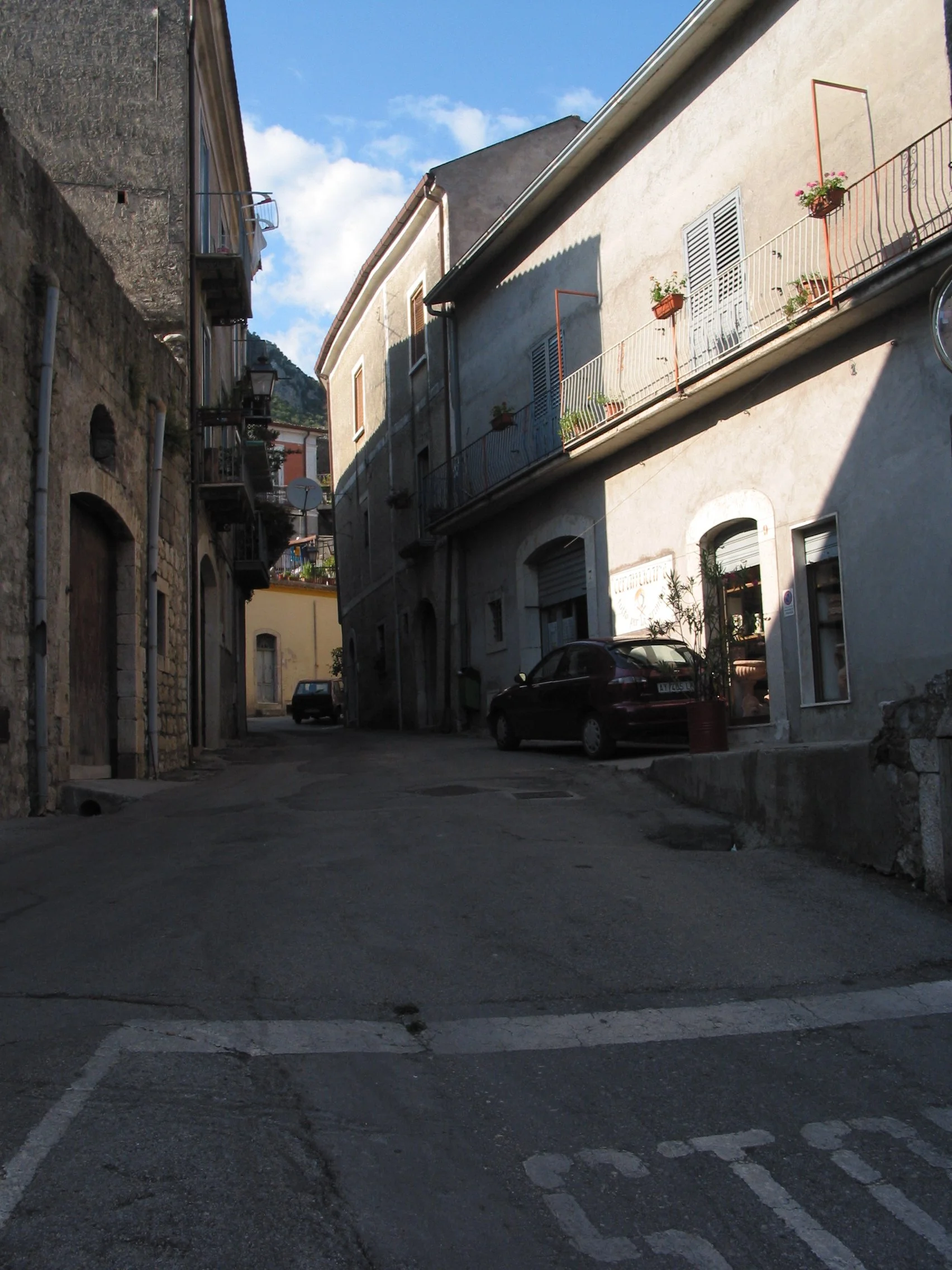 Italy July 2004 (42).jpg