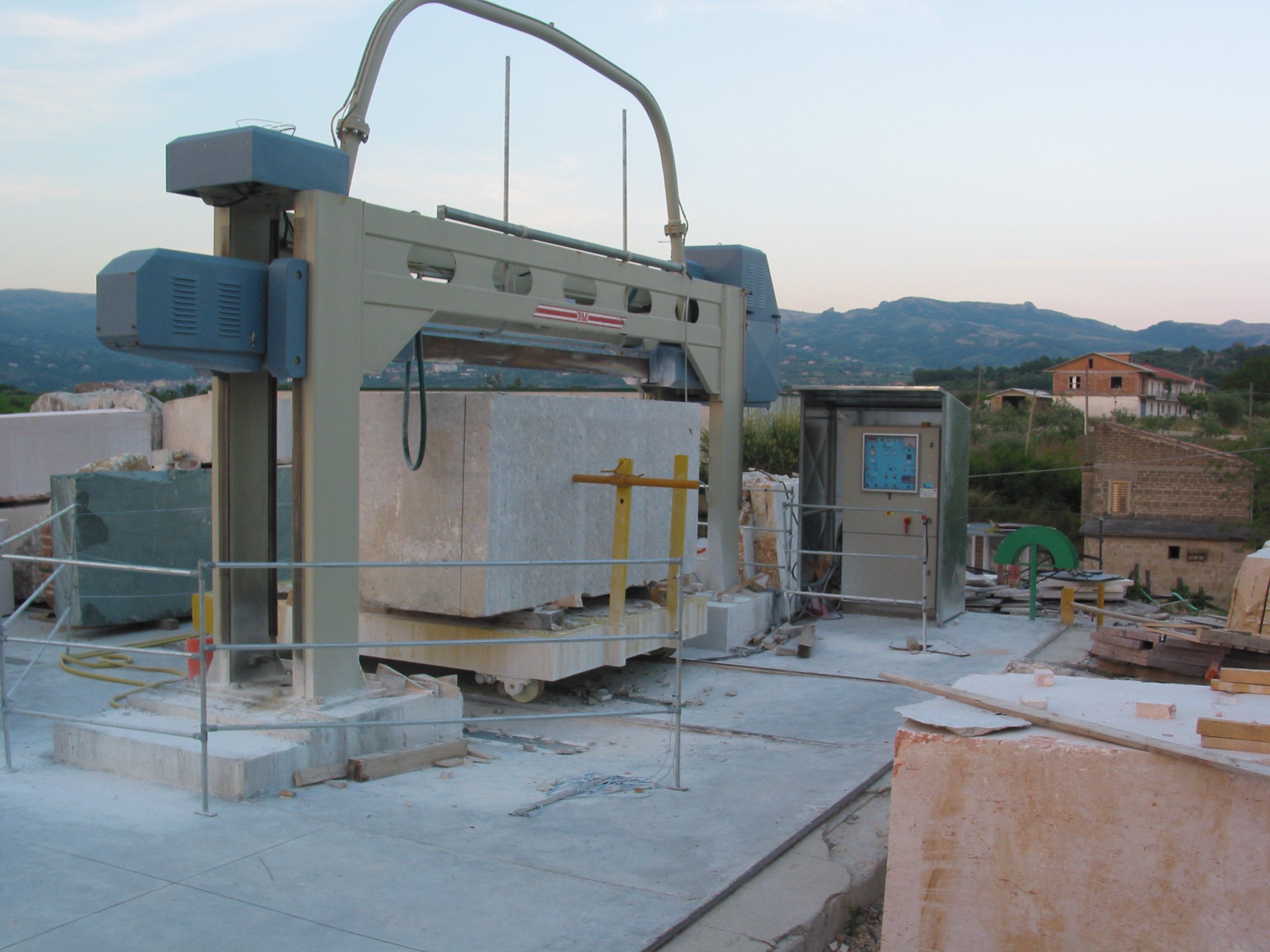 Italy July 2004 (143).jpg