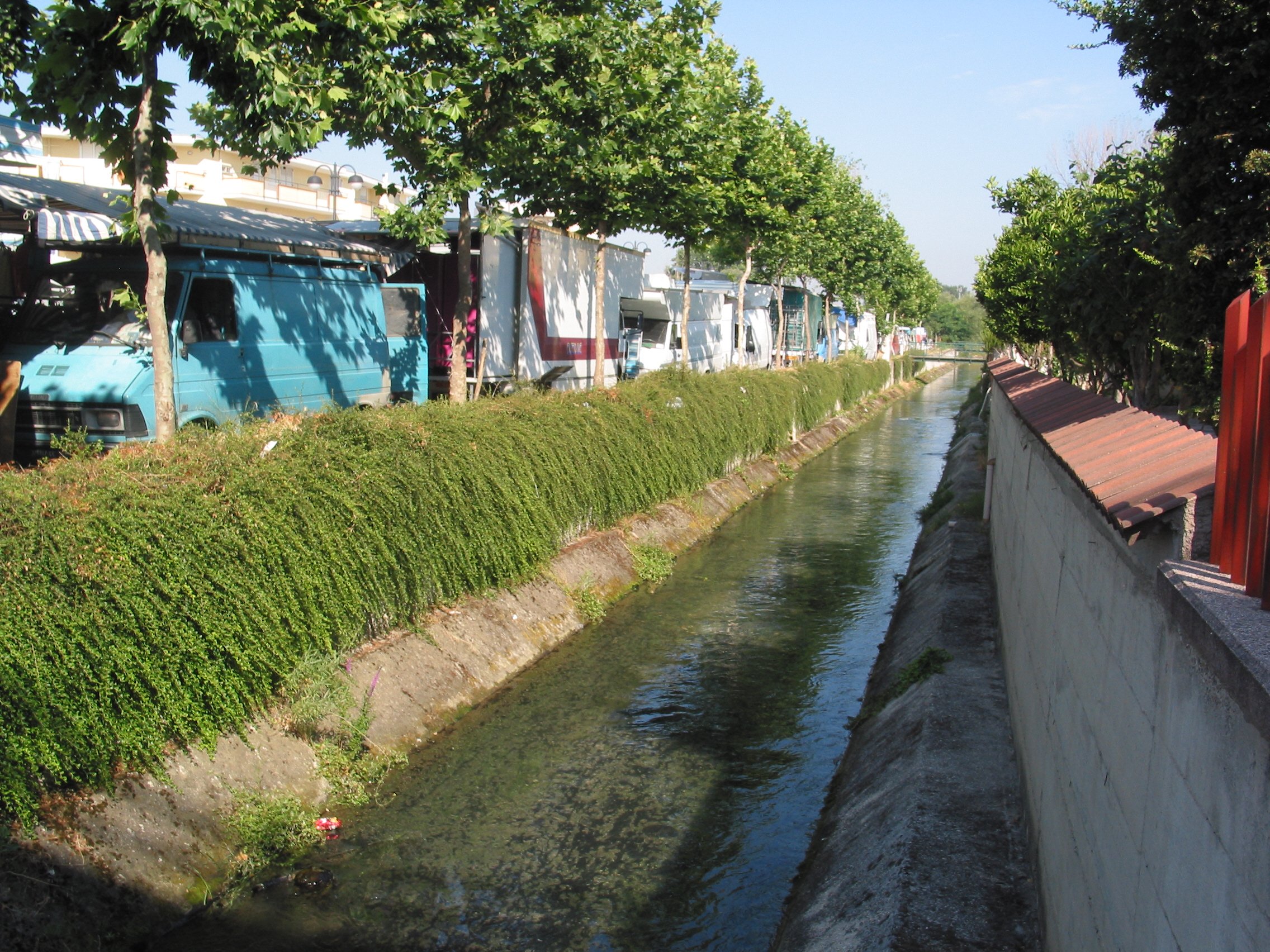 Italy July 2004 (168).jpg