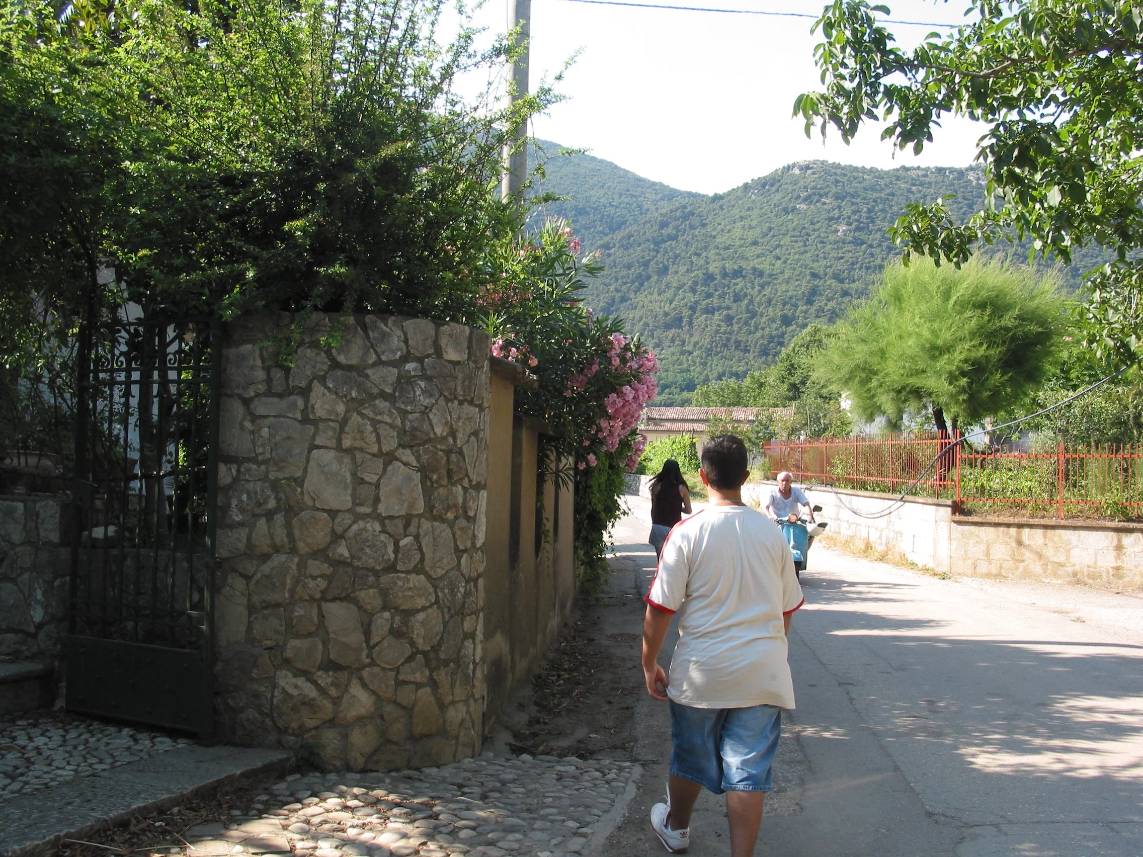 Italy July 2004 (22).jpg