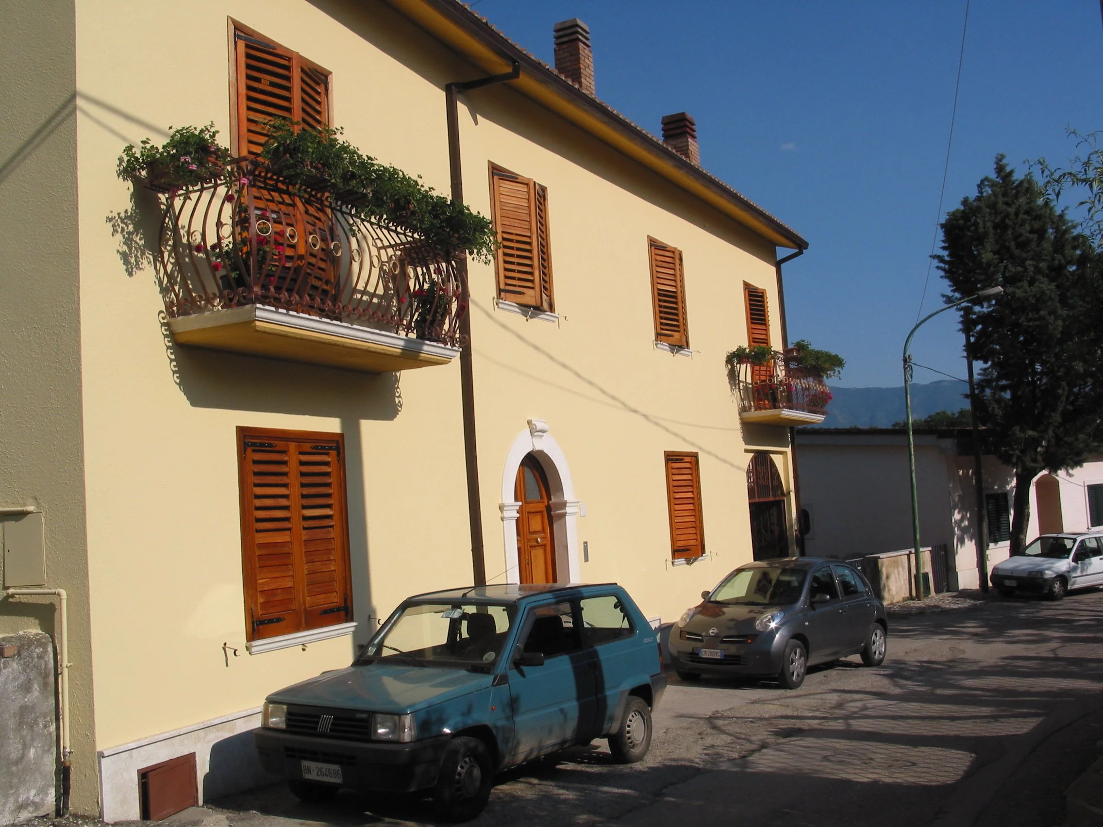 Italy July 2004 (45).jpg