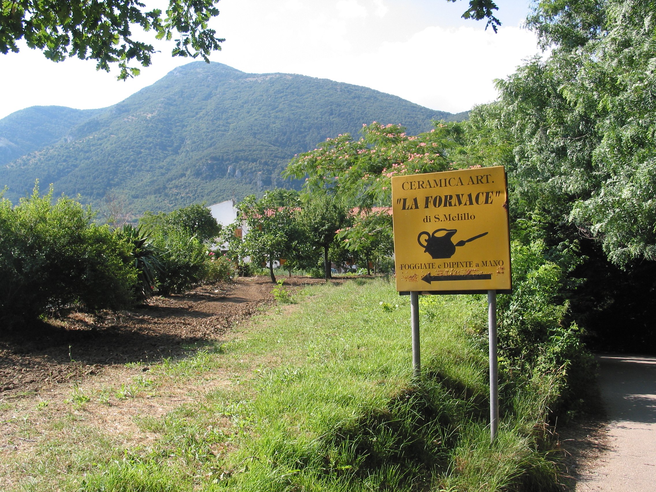 Italy July 2004 (17).jpg