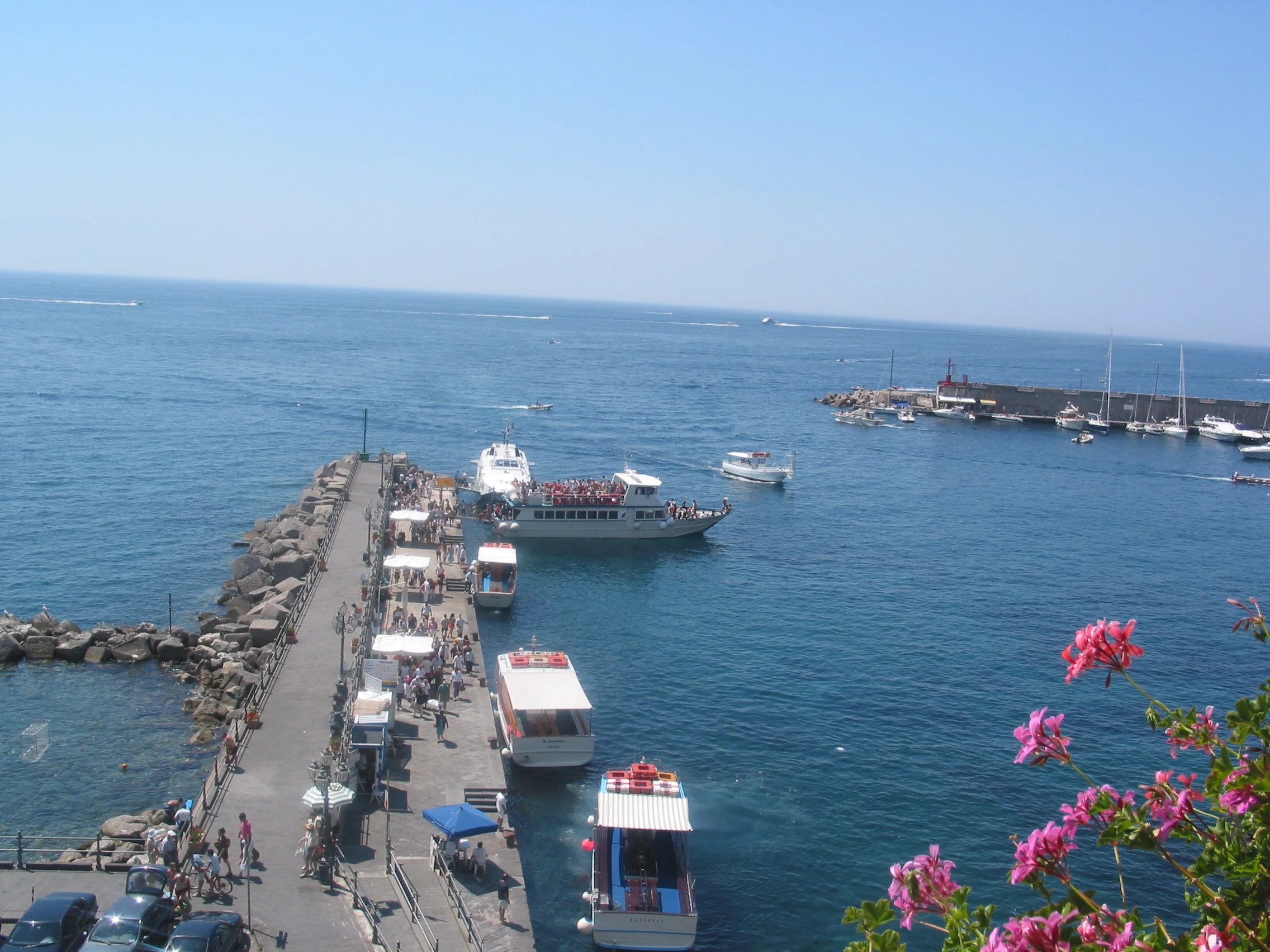 Italy July 2004 (208).jpg