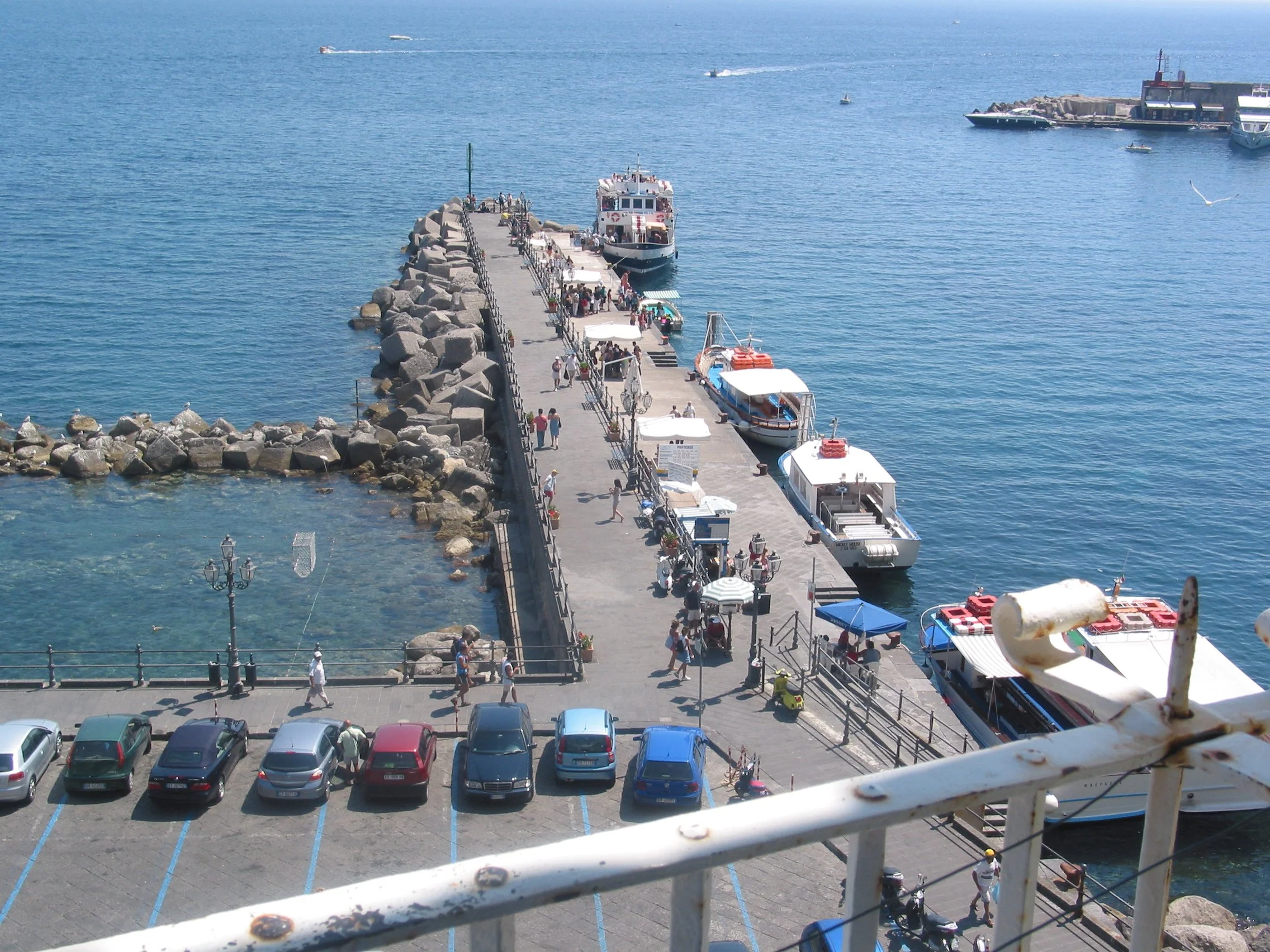 Italy July 2004 (222).jpg