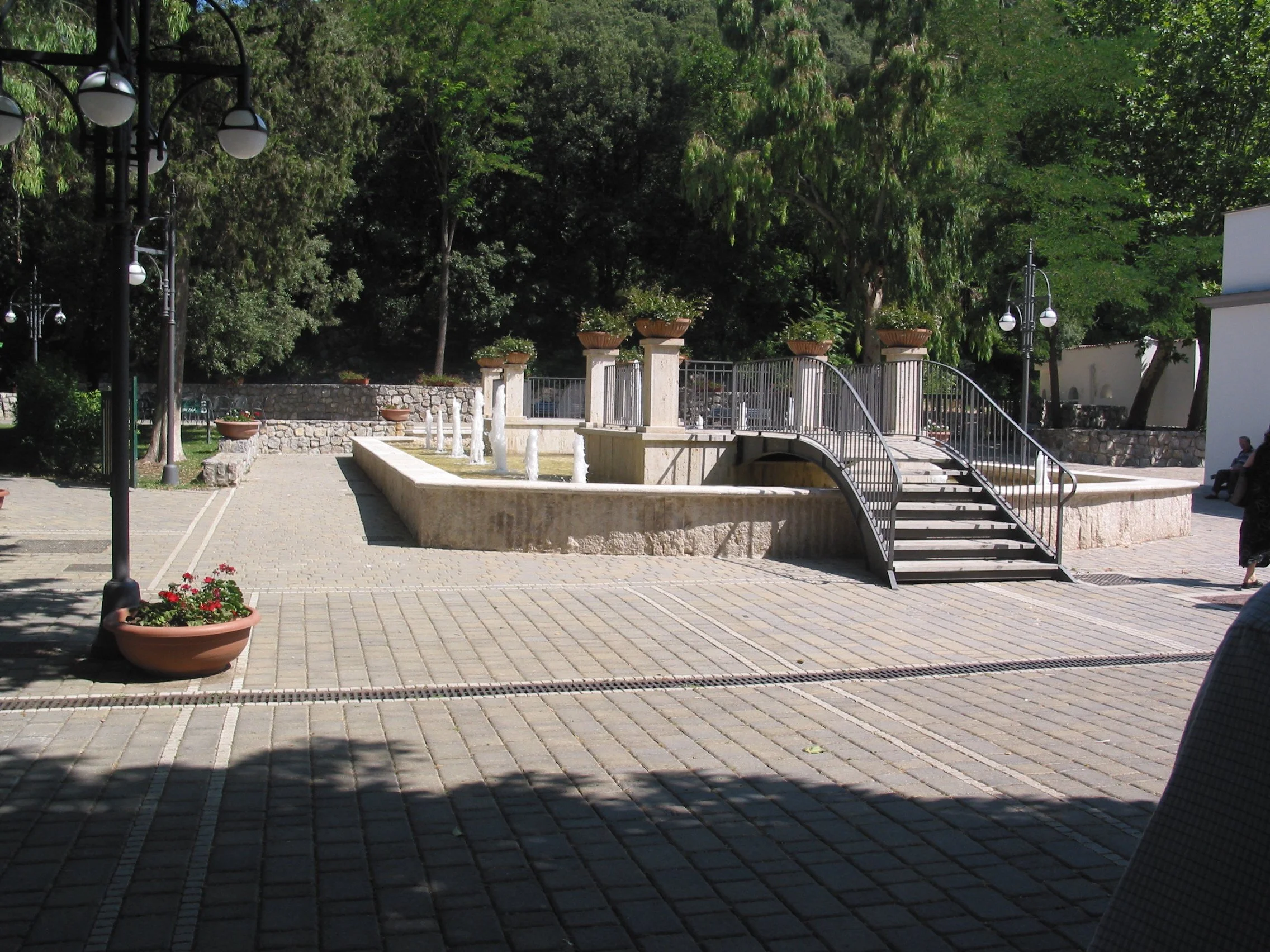 Italy July 2004 (176).jpg