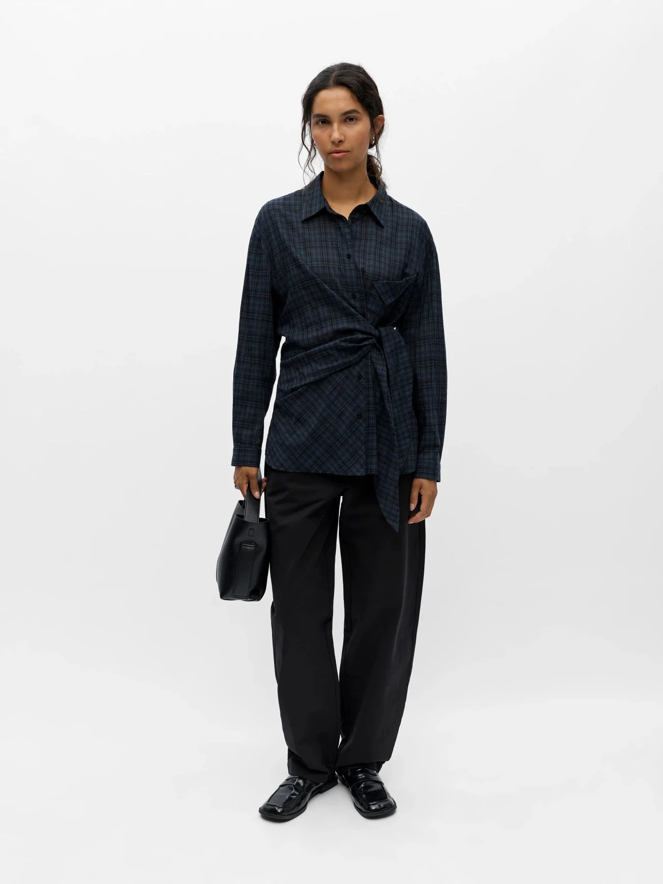 F_23049950_M_5111595_Front Full.jpg