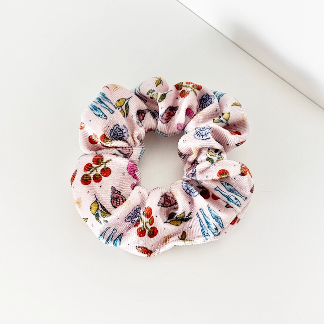 Cococabana Scrunchie.png