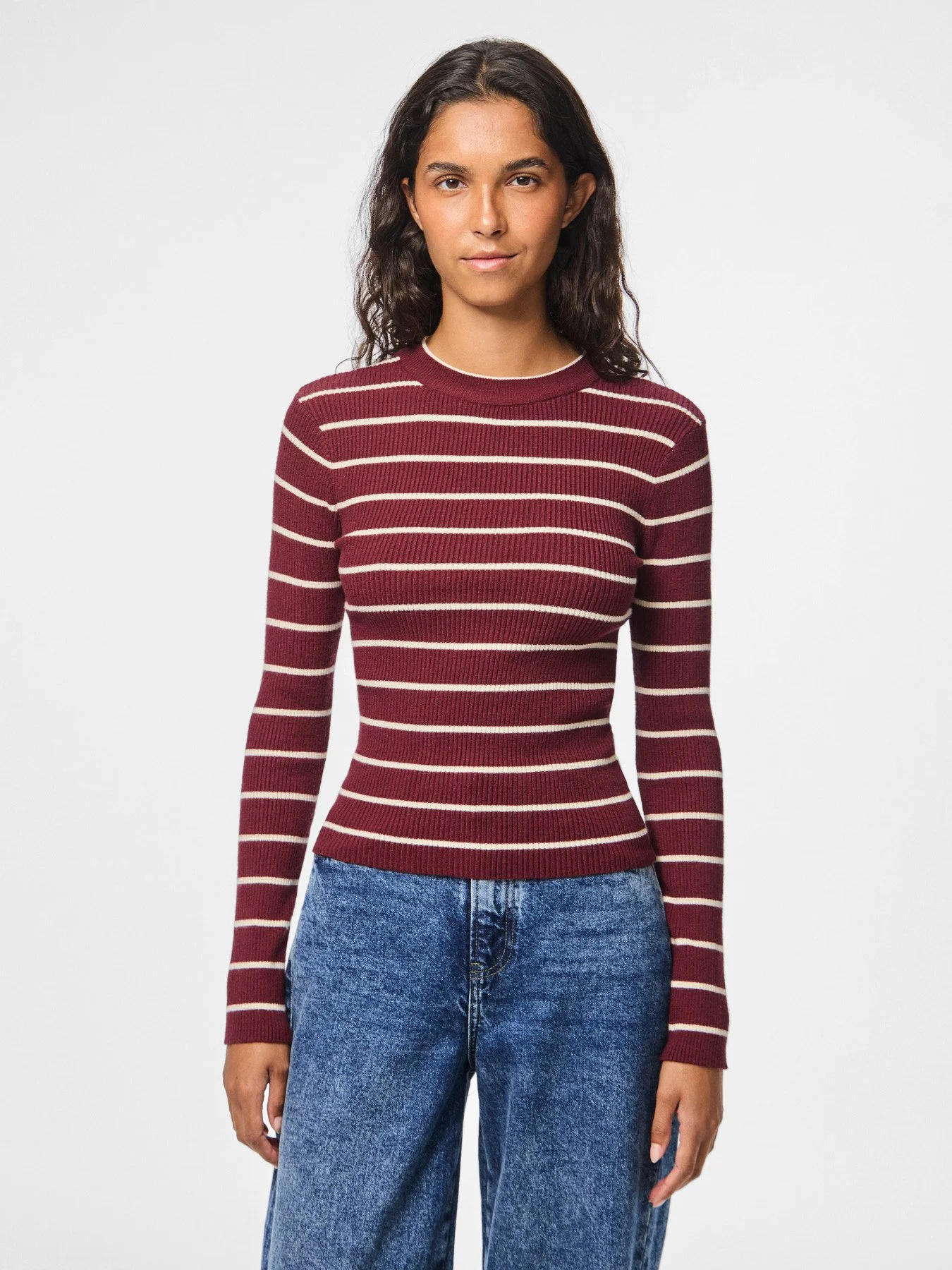 F_17158955_M_4803165_Front_1.jpg