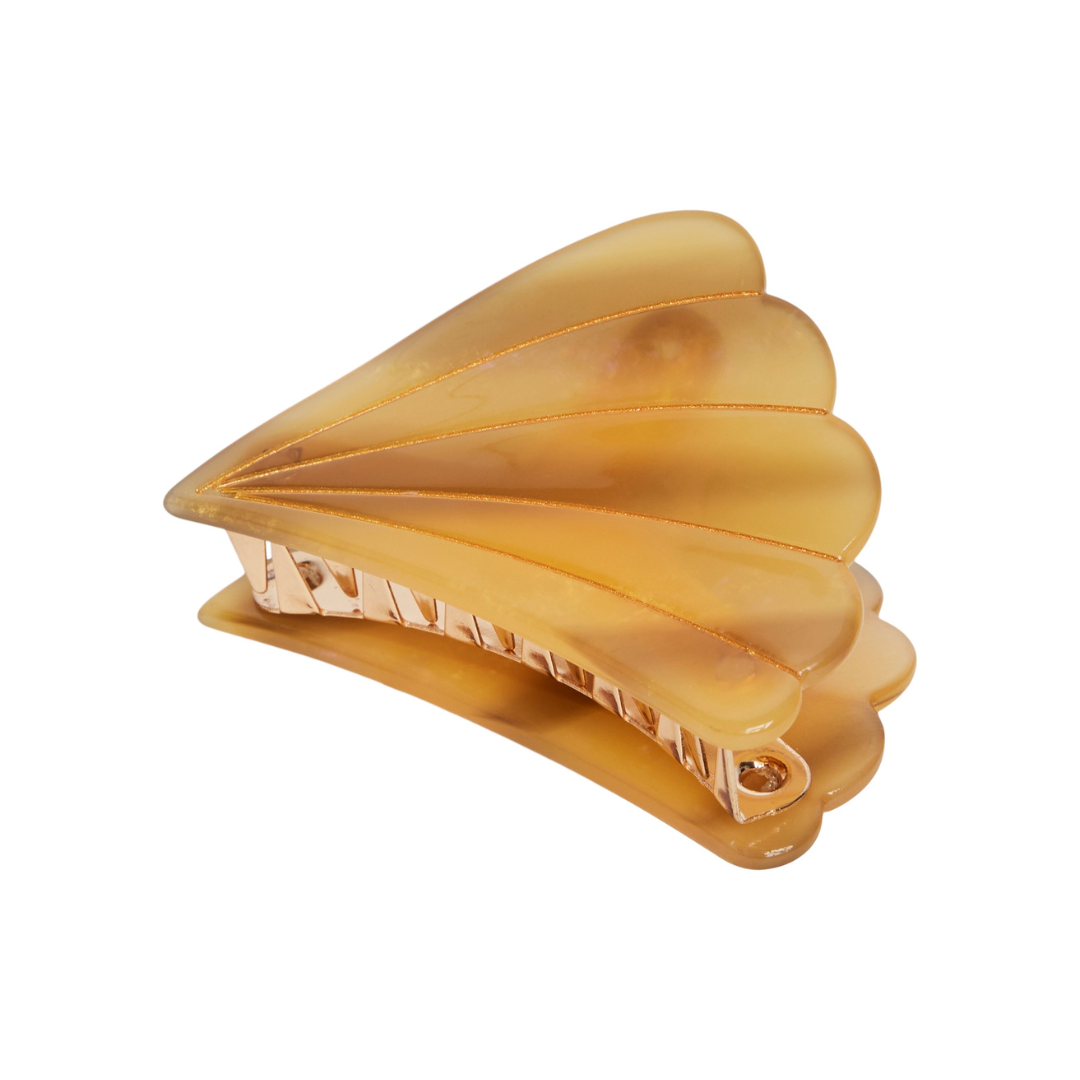 Pieces Bell Hairshark in Eggnog