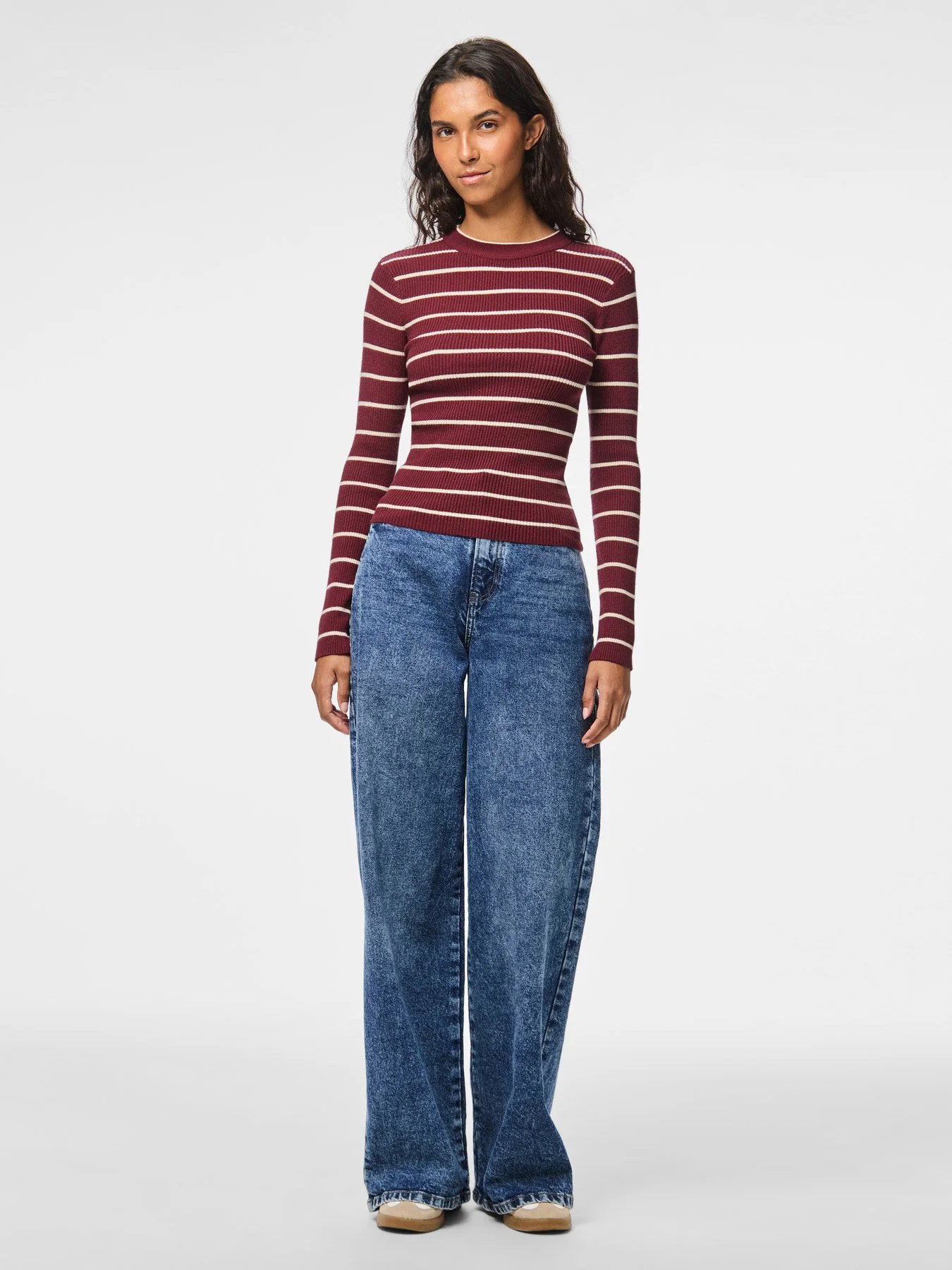 F_17158955_M_4803165_Front Full.jpg