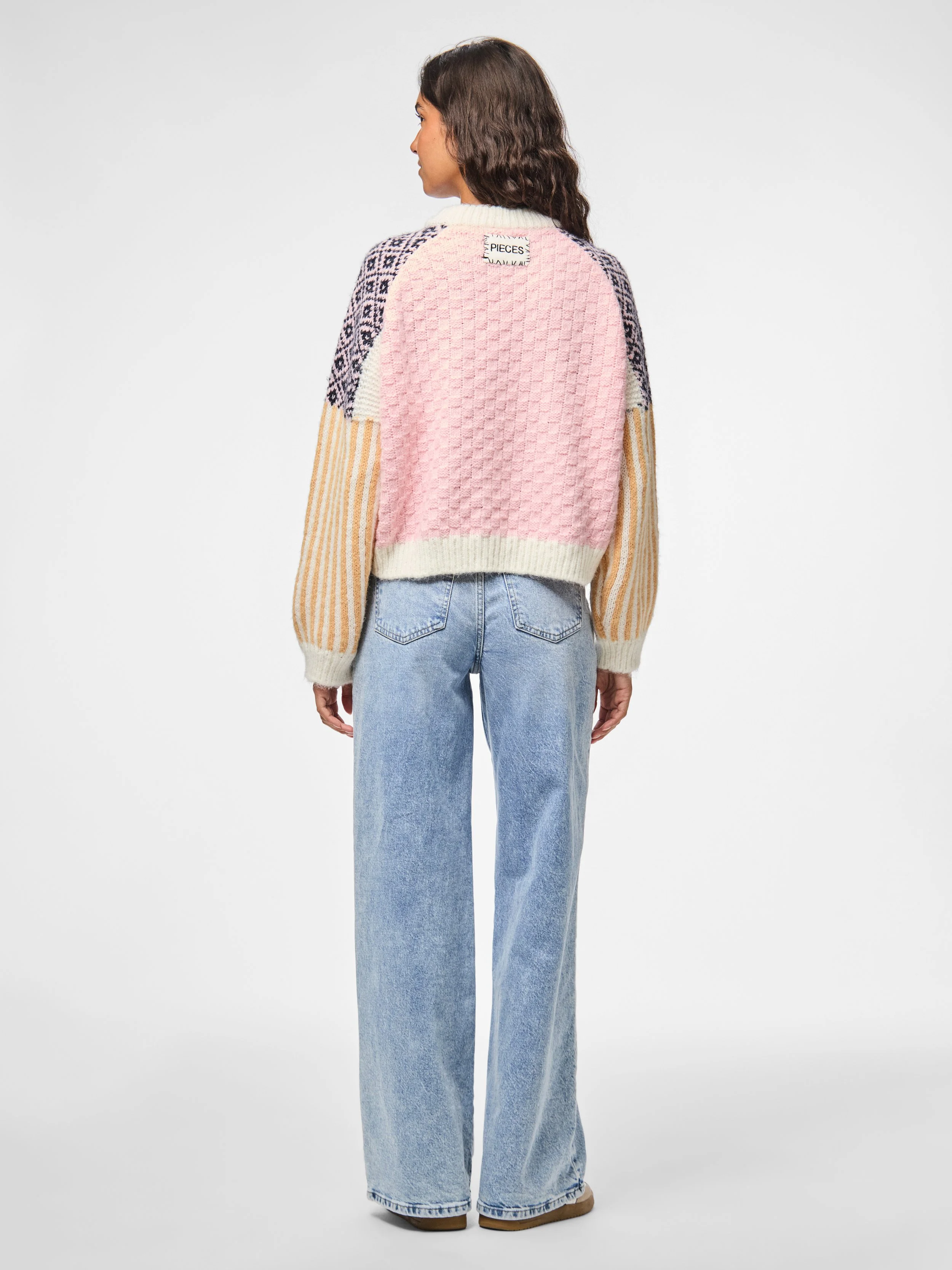 PIECES_FallWinter2025_4865178_17161265_4.jpg