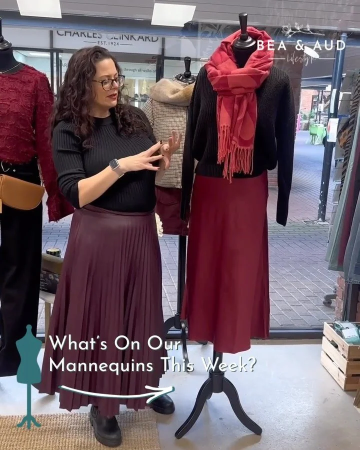 In case you missed it, here&rsquo;s a second look at last week&rsquo;s mannequins!🥰

Let me know which look you&rsquo;d wear in the comments!

⭐️beaandaudlifestyle.com
⭐️5 Meadow Walk, Buckingham, MK18 1RS

#sweaterweather #cardigan #winteraesthetic