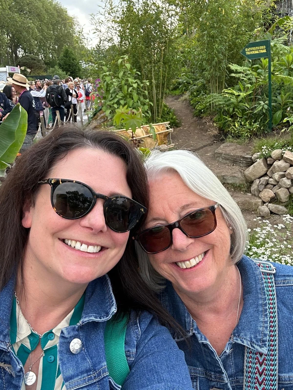 Happy Mother&rsquo;s Day to all of the wonderful mums!🌷

⭐️beaandaudlifestyle.com
⭐️5 Meadow Walk, Buckingham, MK18 1RS

#mothersday #mothersday2026