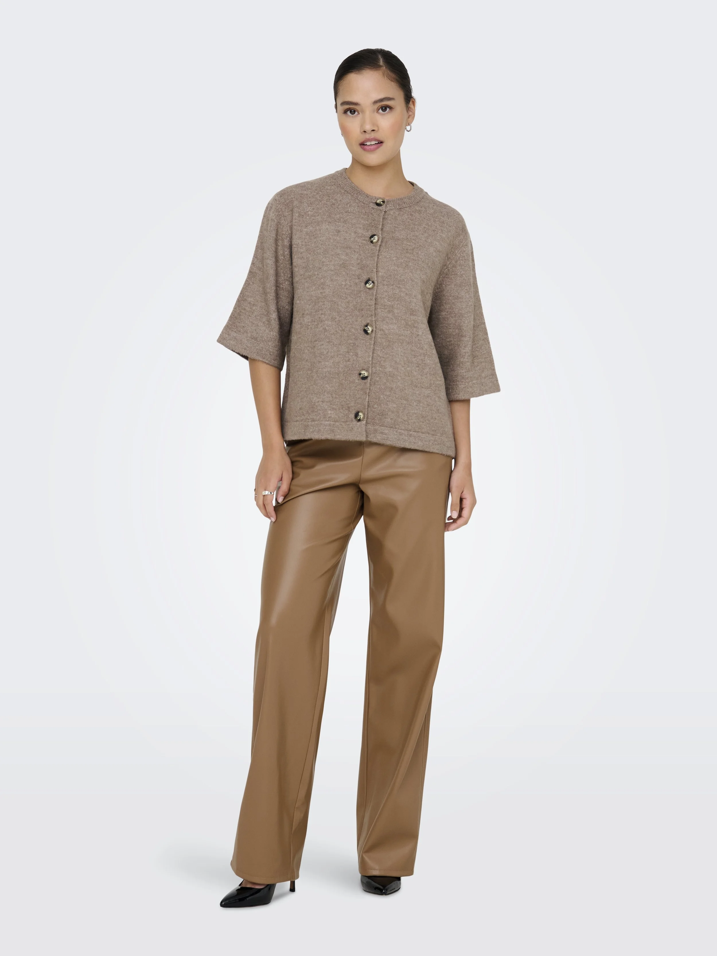 ONLY_Autumnwinter_4807879_15348772_6.jpg