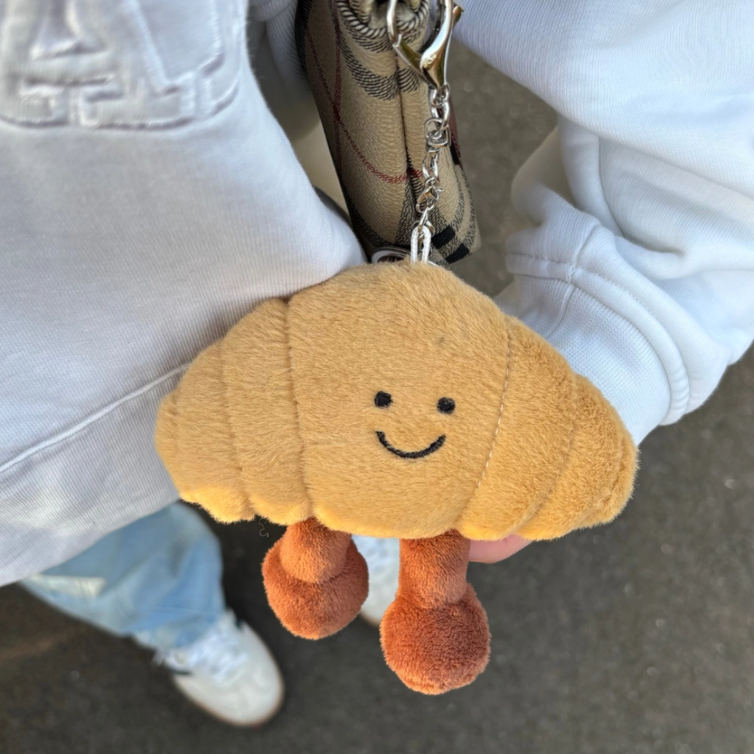 croissant charm2.png