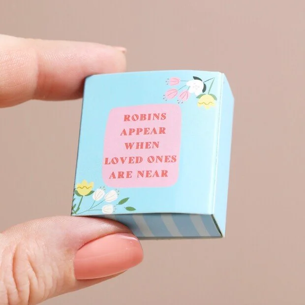 tiny-matchbox-ceramic-robin-token-4x3a5643-copy-620x620.jpeg
