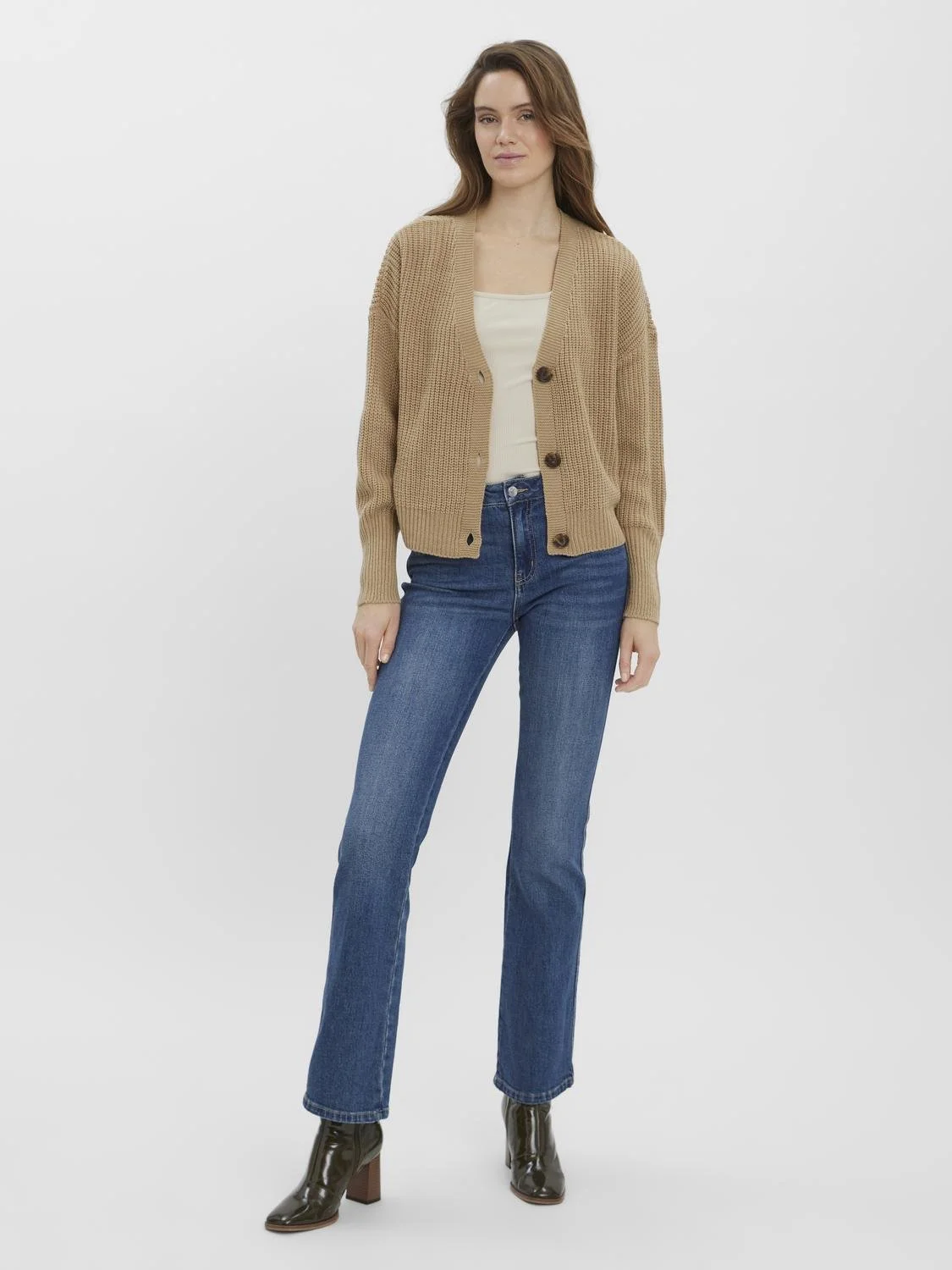 VERO-MODA_NOOS2021_3856937_10249632_3.jpg