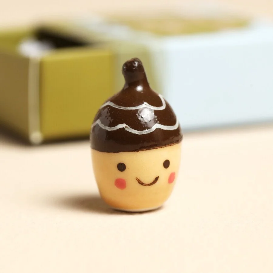 tiny-matchbox-ceramic-acorn-token-83975-4x3a6078-copy-900x900.jpeg