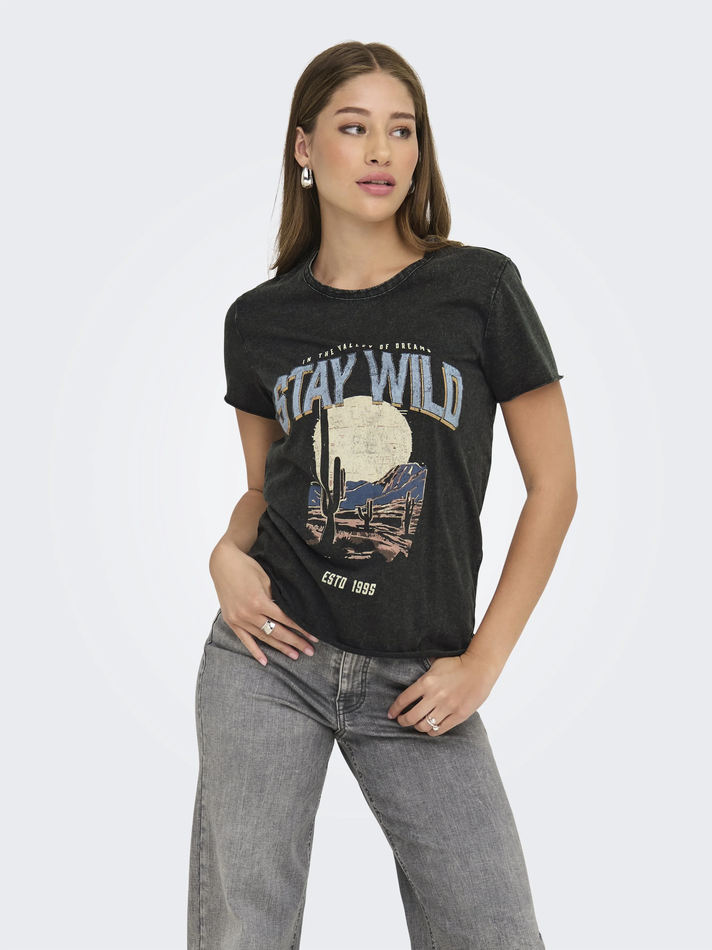 ONLY_Springsummer_4837235_15215721_4.jpg