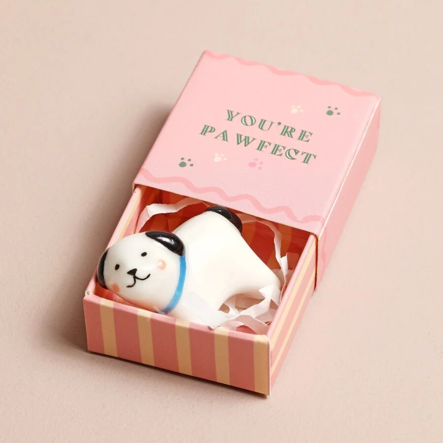 tiny-matchbox-ceramic-dog-token-4x3a5571-copy-900x900.jpeg