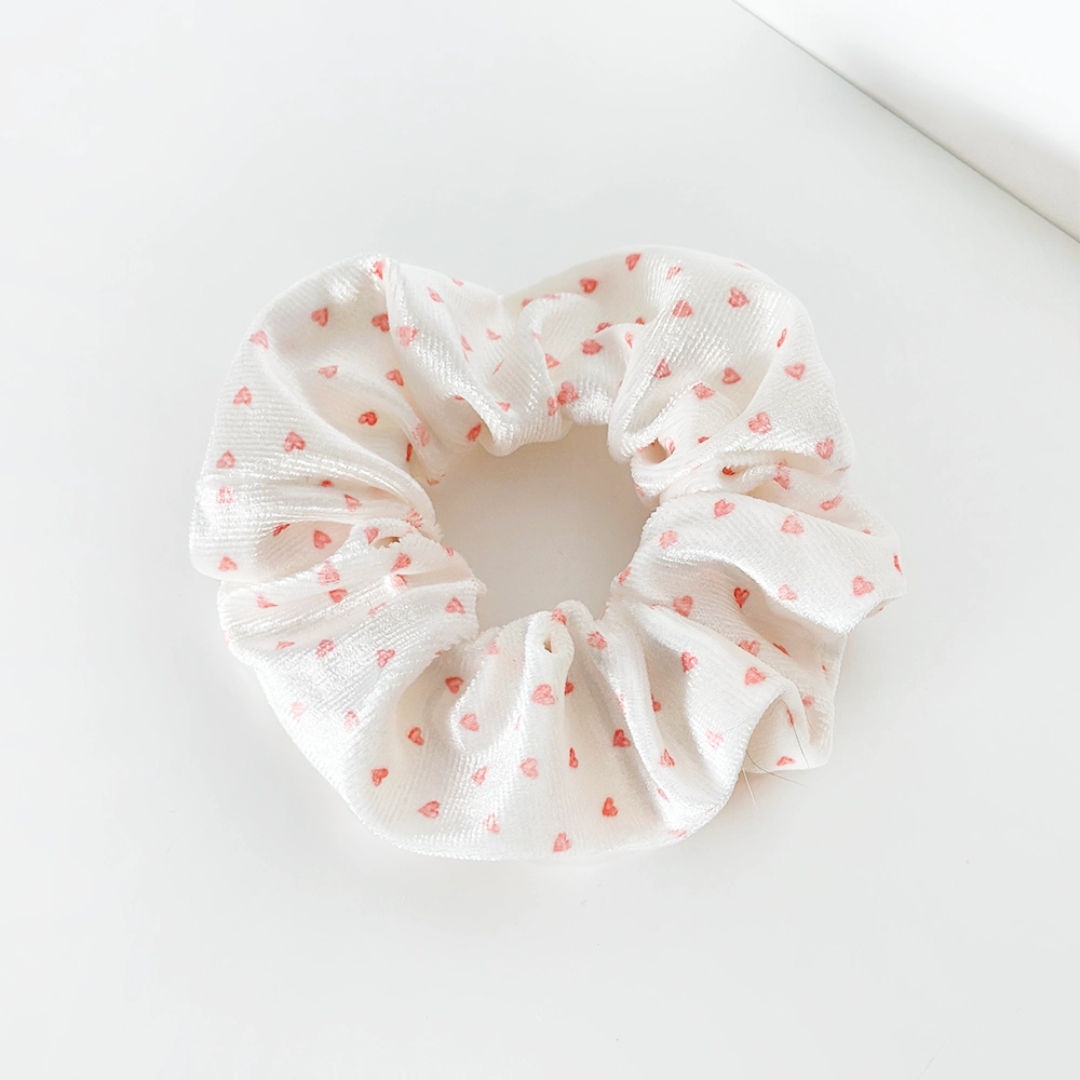 Mini Hearts Scrunchie.png