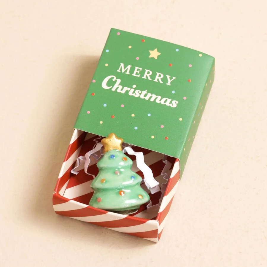 tiny-matchbox-ceramic-christmas-tree-token-443a0469copy-900x900.jpeg