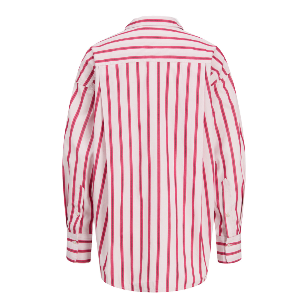 jxjamie-oversized-shirt-barberry-fie-back.png