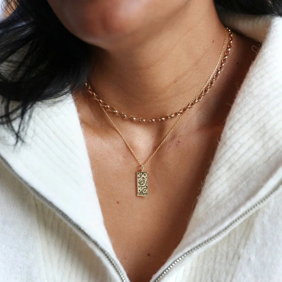 gold-the-moon-tarot-card-pendant-necklace-0v8a3022-900x900.jpg