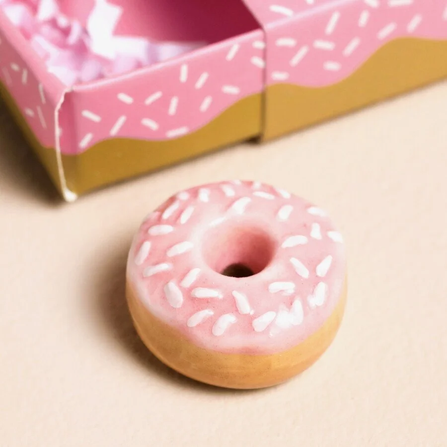 tiny-matchbox-ceramic-doughnut-token-82205-4x3a4422-copy-900x900.jpeg