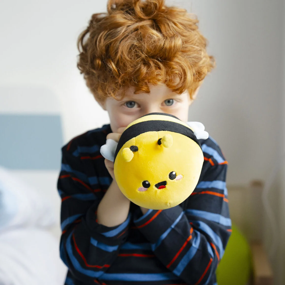bee plush.png